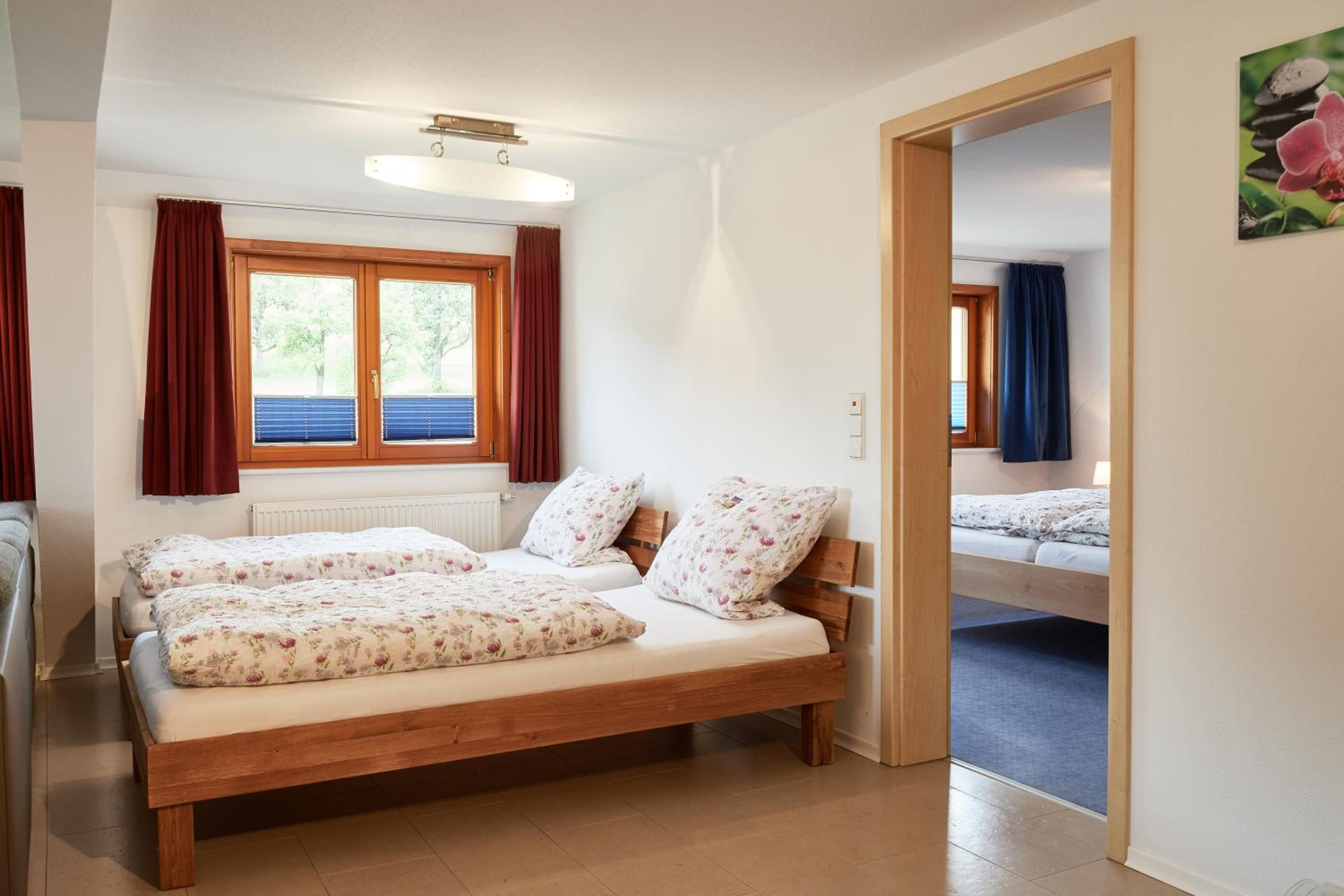 Two-Bedroom Apartment - Annex - Photo 4