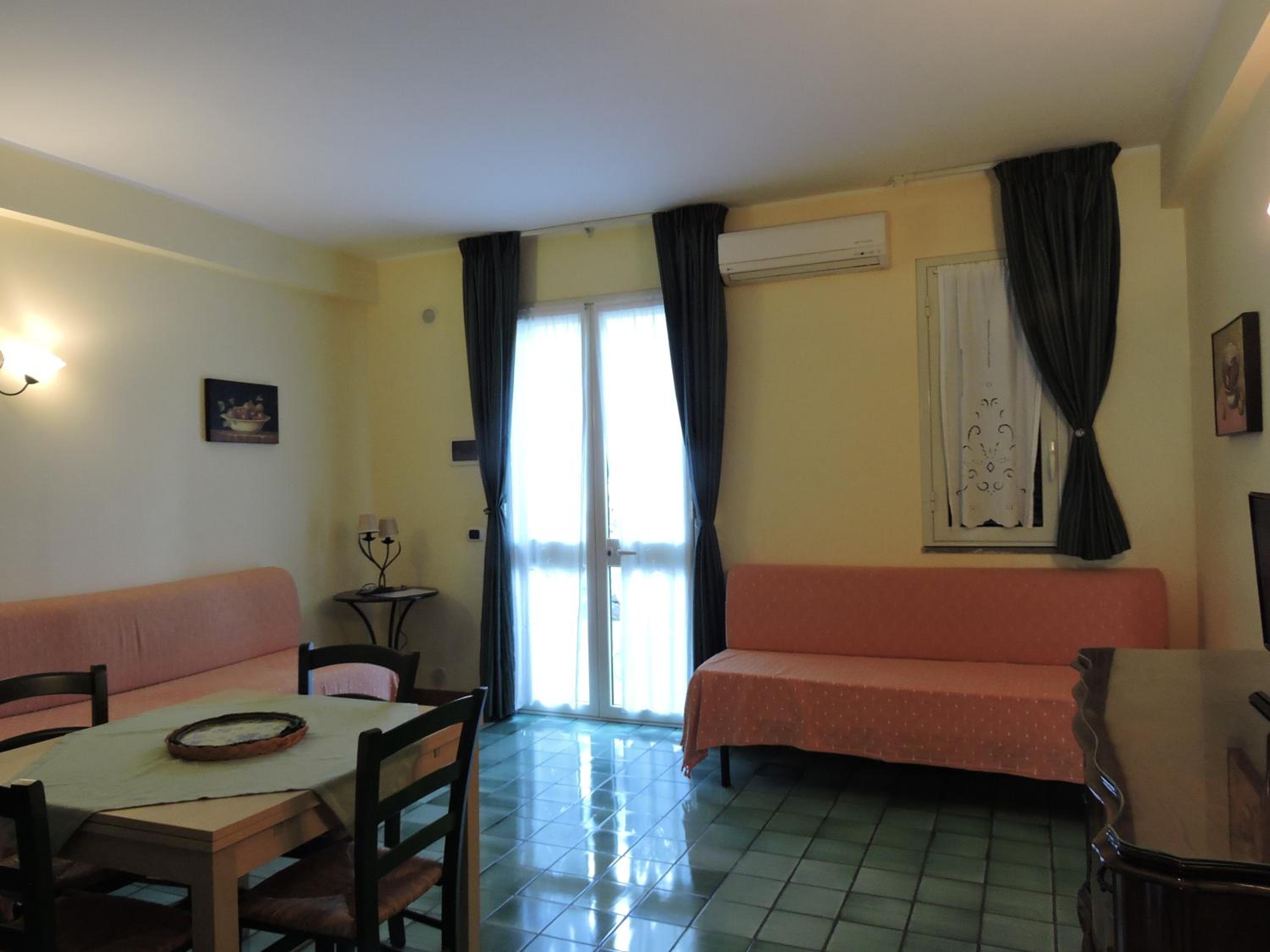 Apartment - Ground Floor photo 1