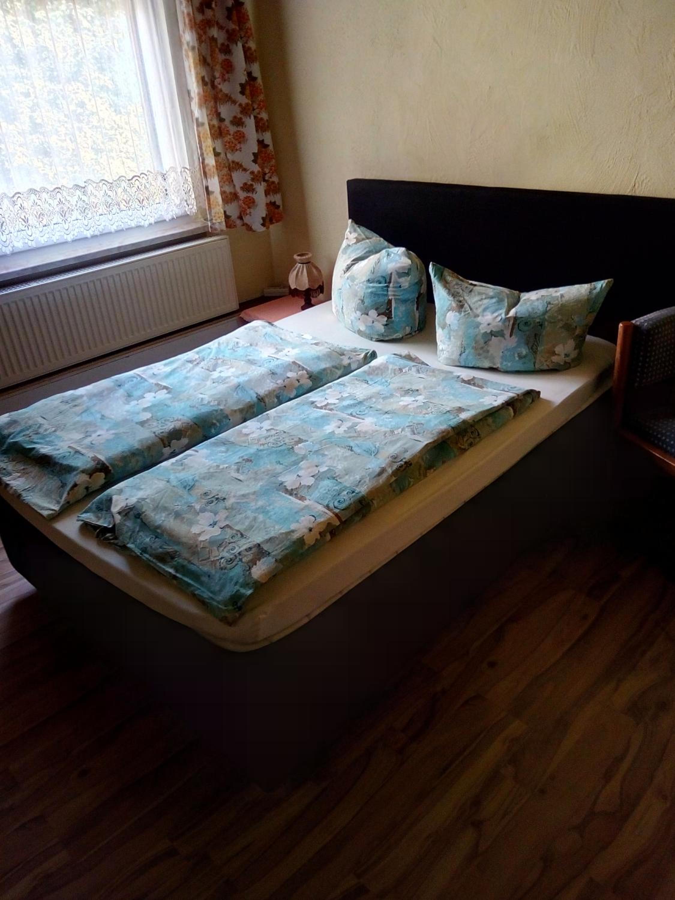 Standard King Room photo 3