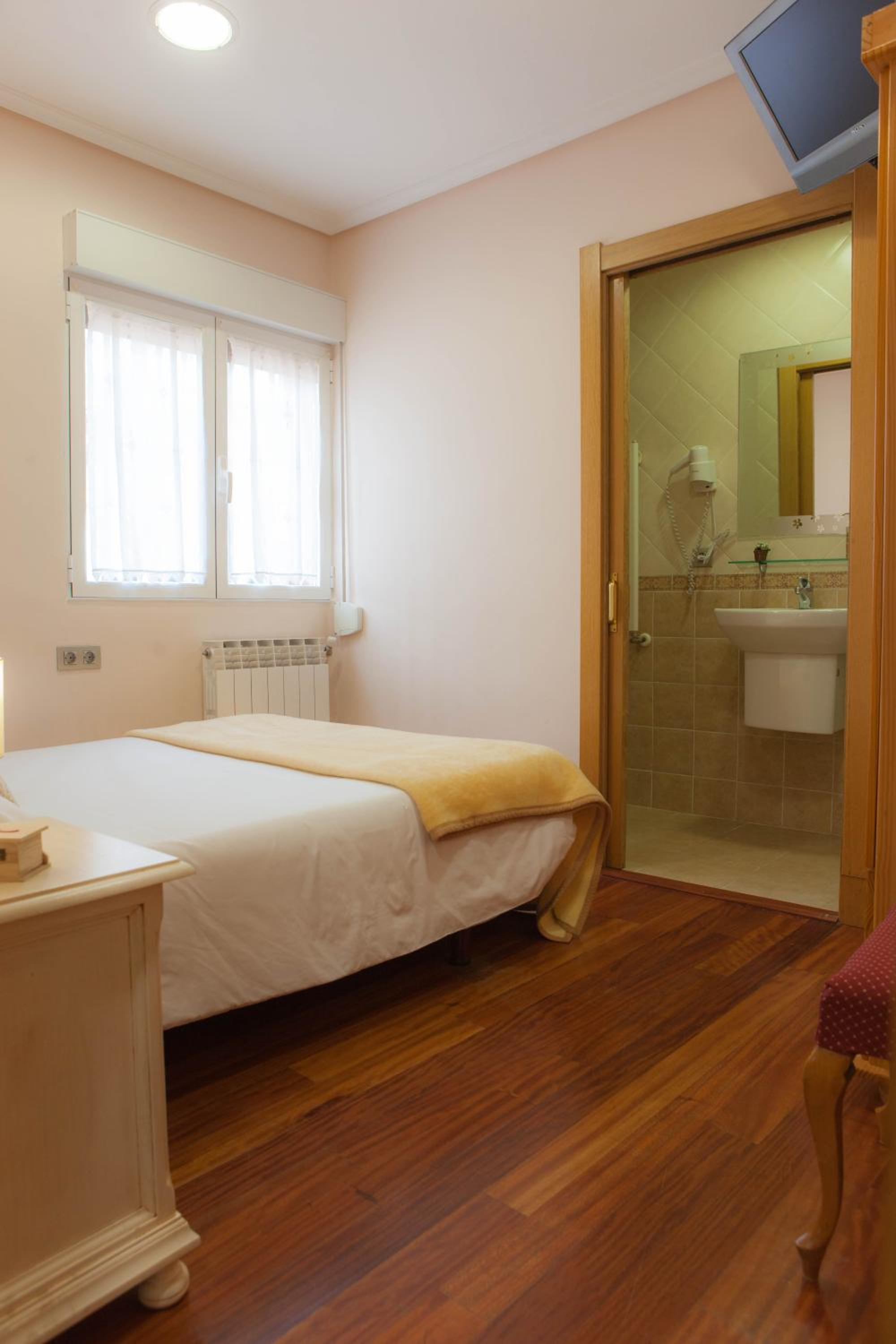 Double Room photo 2