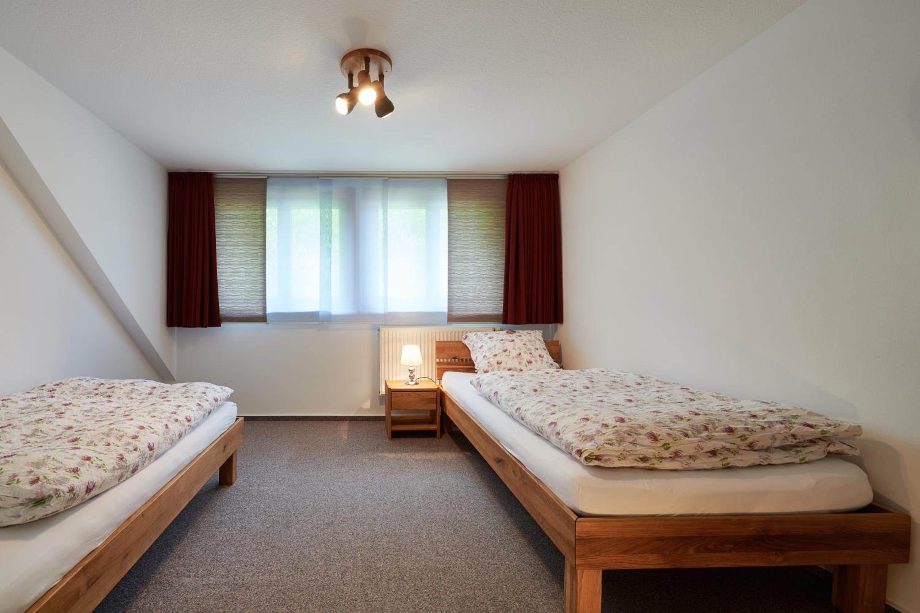 Two-Bedroom Apartment - Annex - Photo 2