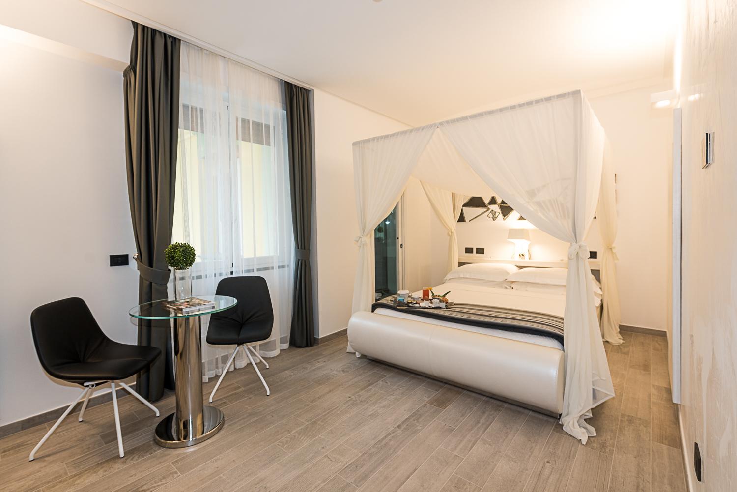 Junior Suite - Separate Building - Photo 8