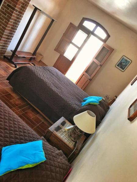 Twin Room with Private Bathroom - Photo 6
