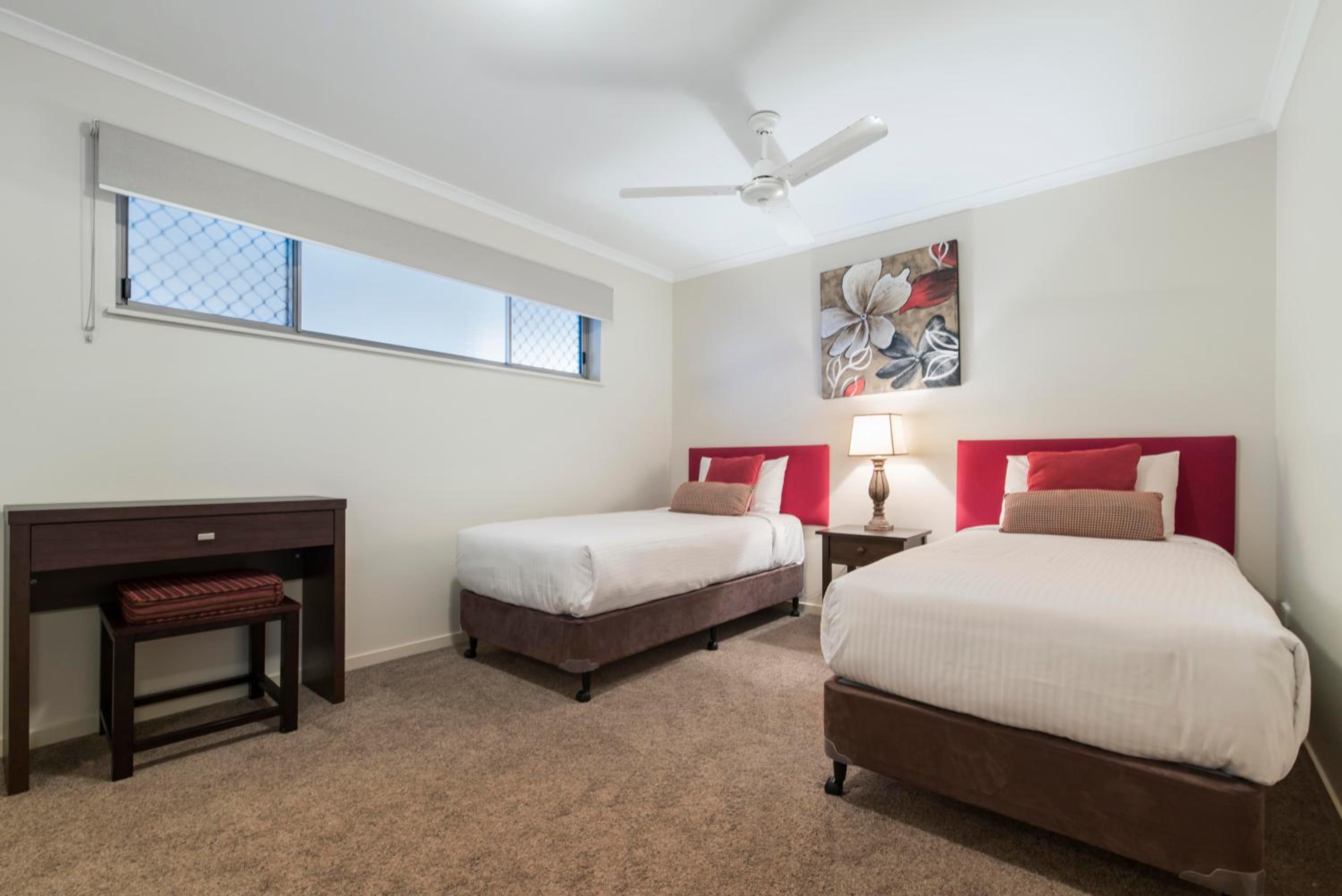 Two-Bedroom Apartment with Ocean View photo 3