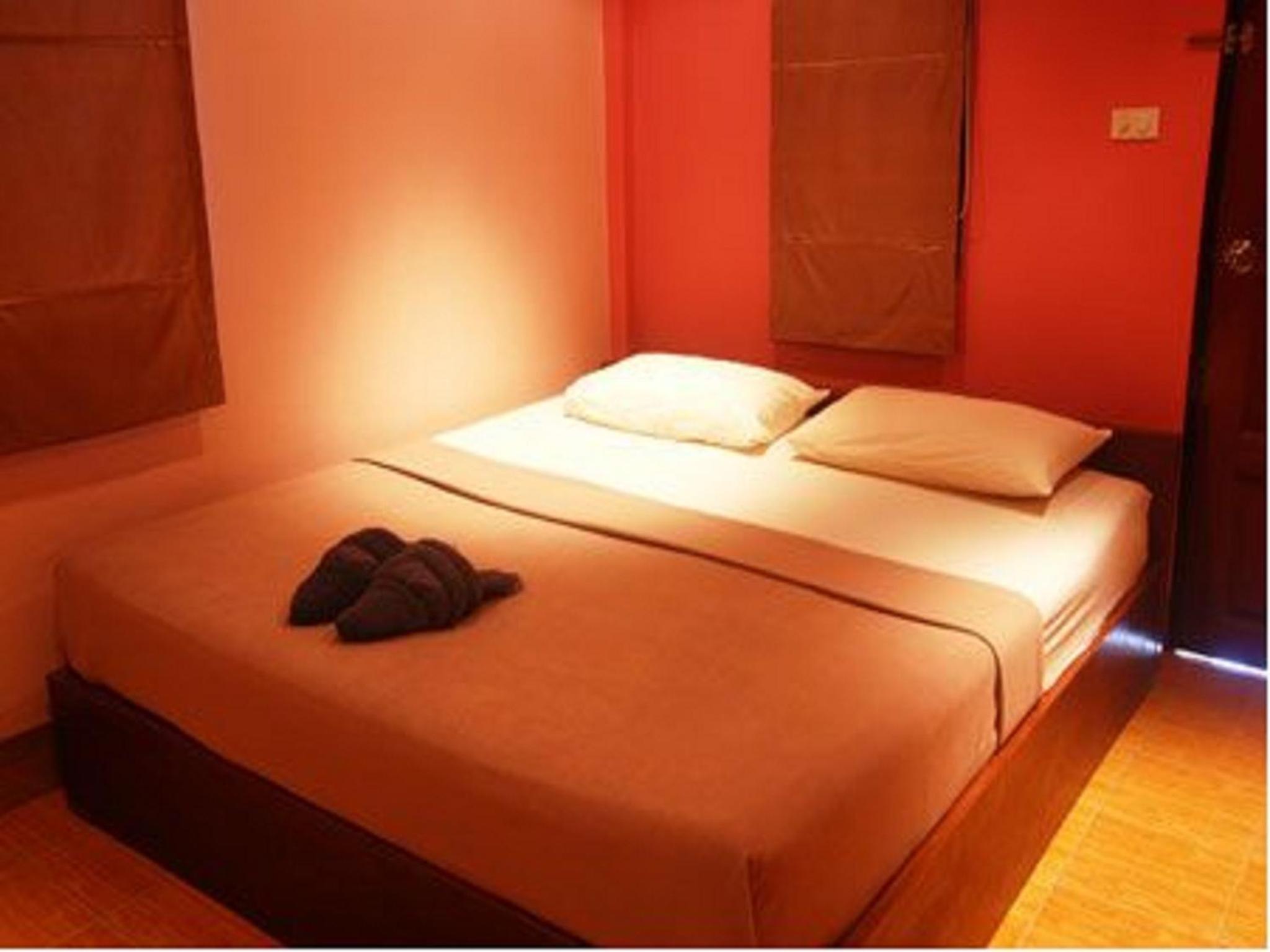 Premier Double or Twin Room with Fan  photo 3