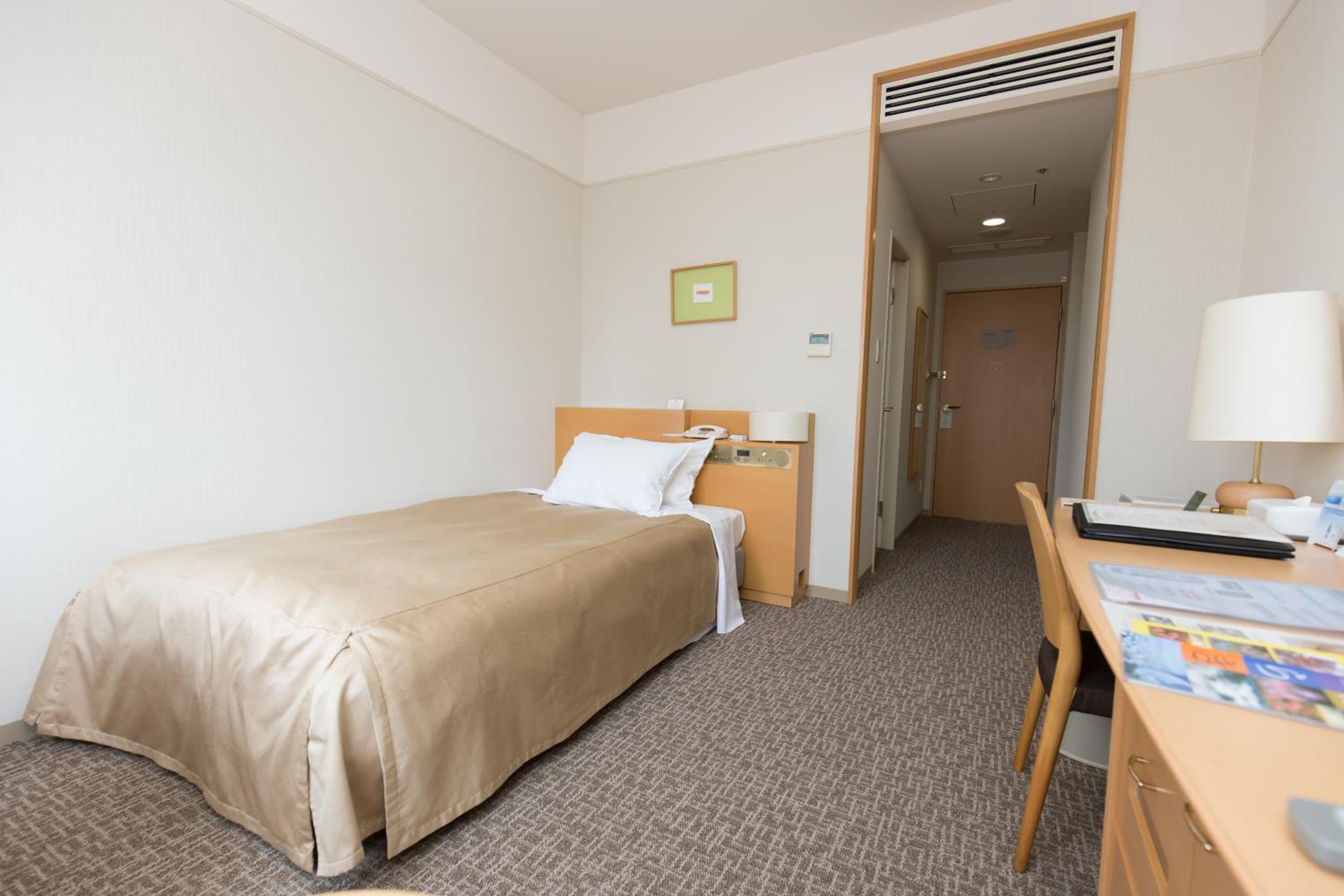 Single Room - Non-Smoking