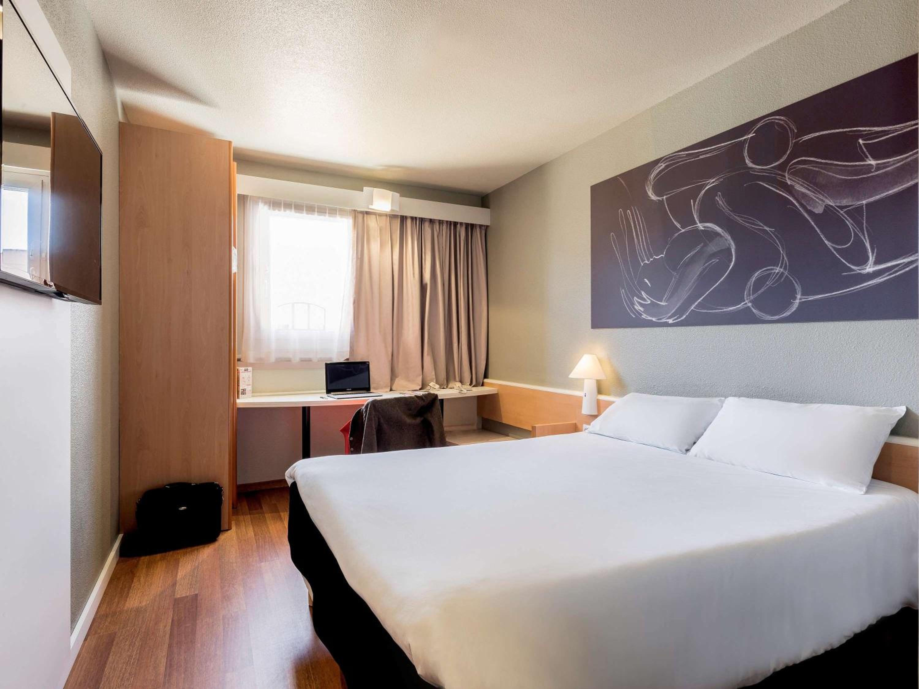 Double Room - Photo 3