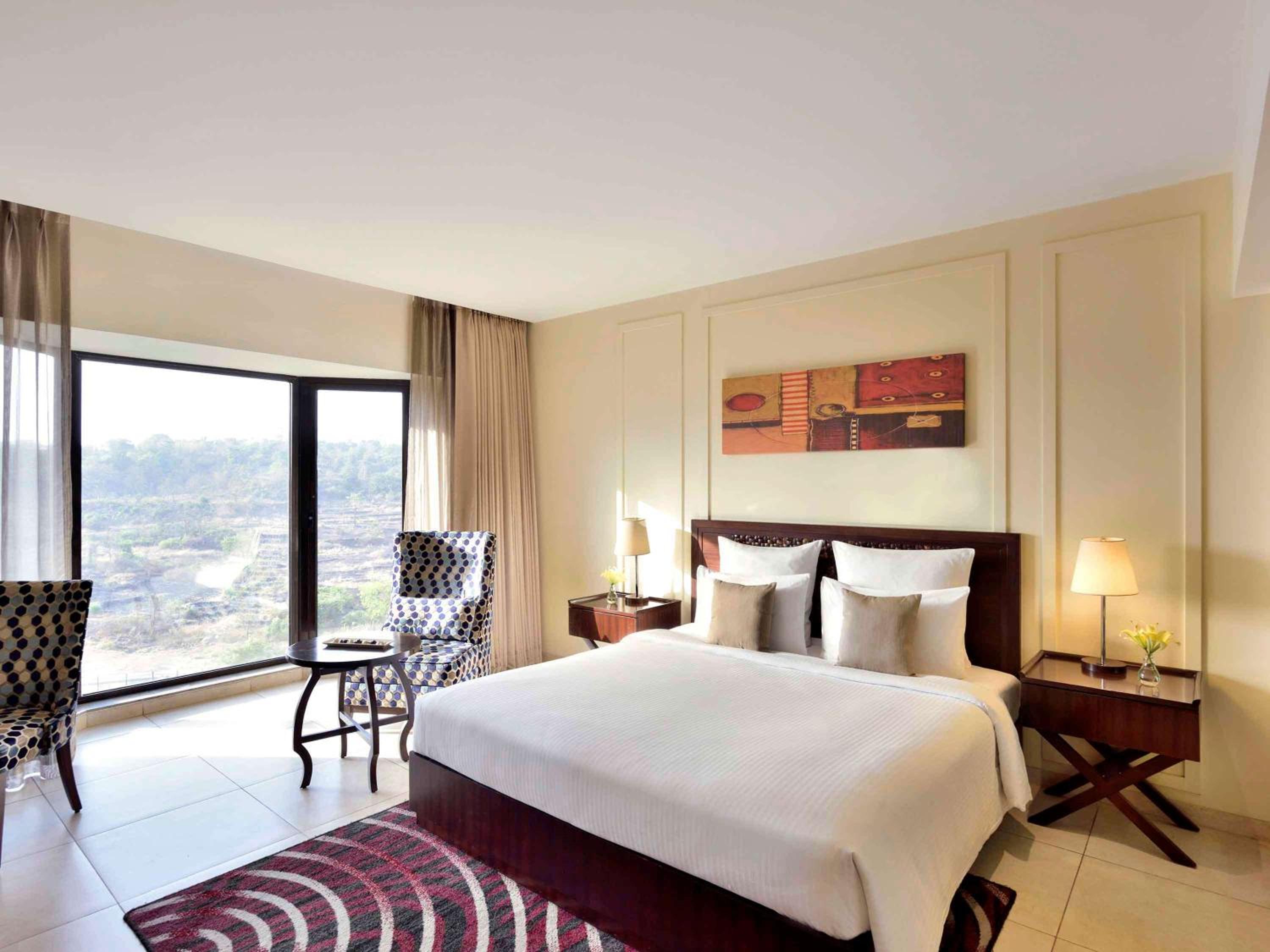 Superior King Room with Complimentary one free ticket for Trampoline Park at Imagicaa per room per stay and 20% discount on Food and Beverage - Photo 2