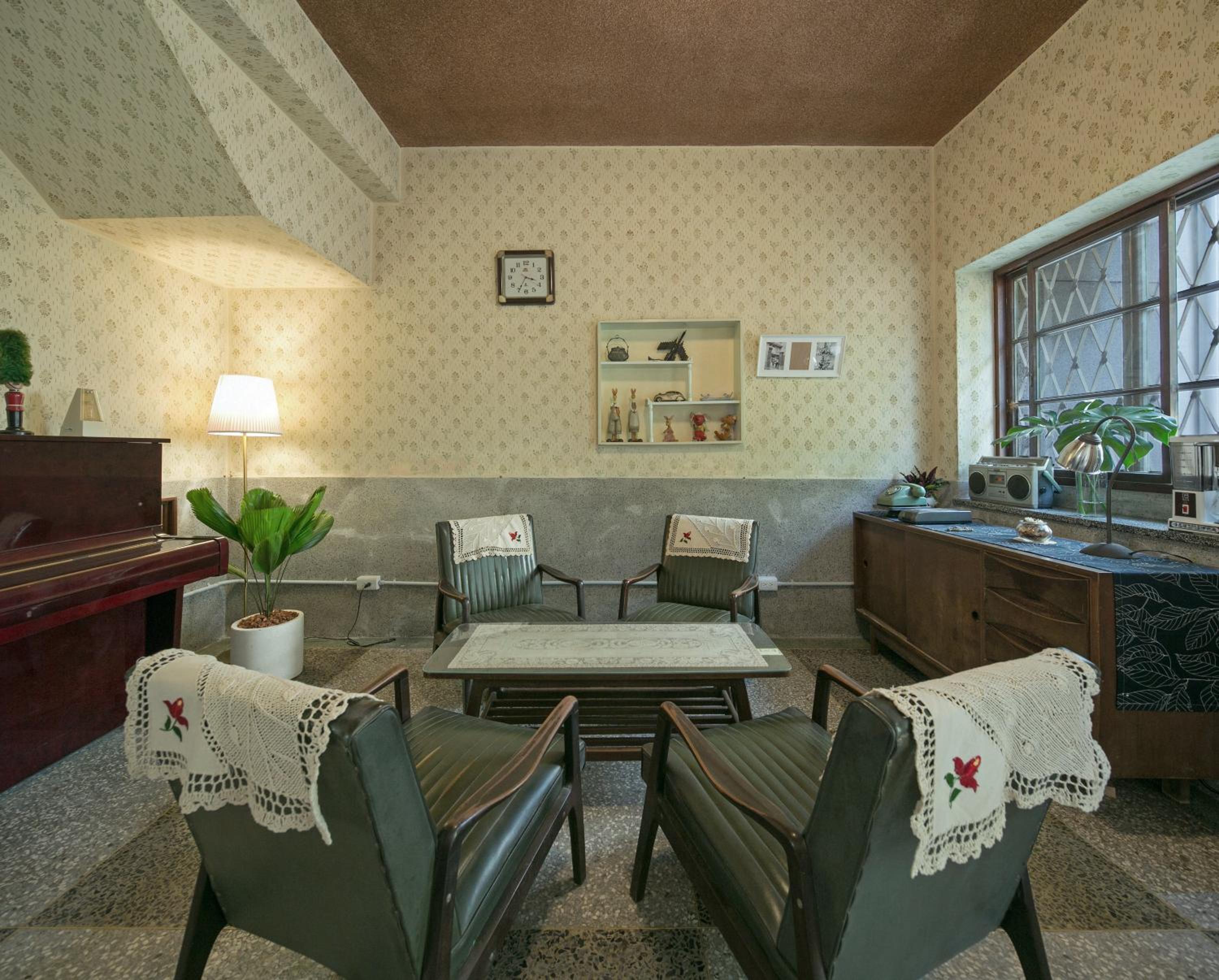 Double Room with Garden View and Shared Bathroom photo 3