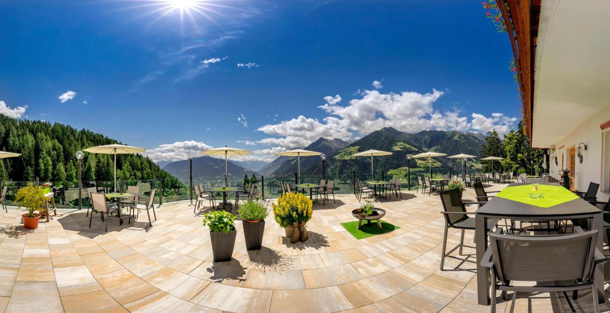 Luxury Lodge - Photo 2