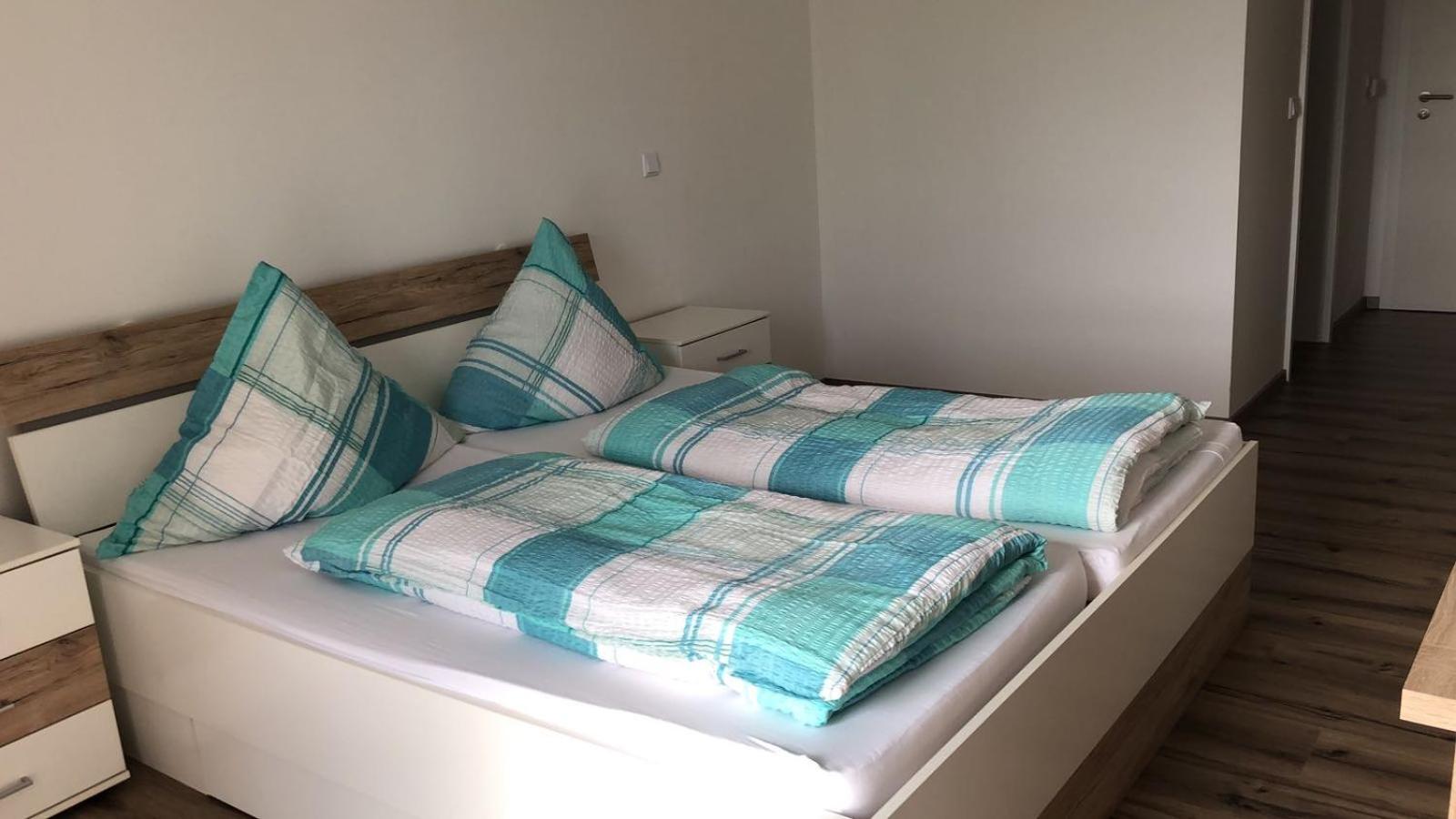 Double Room with Private Bathroom - Photo 22