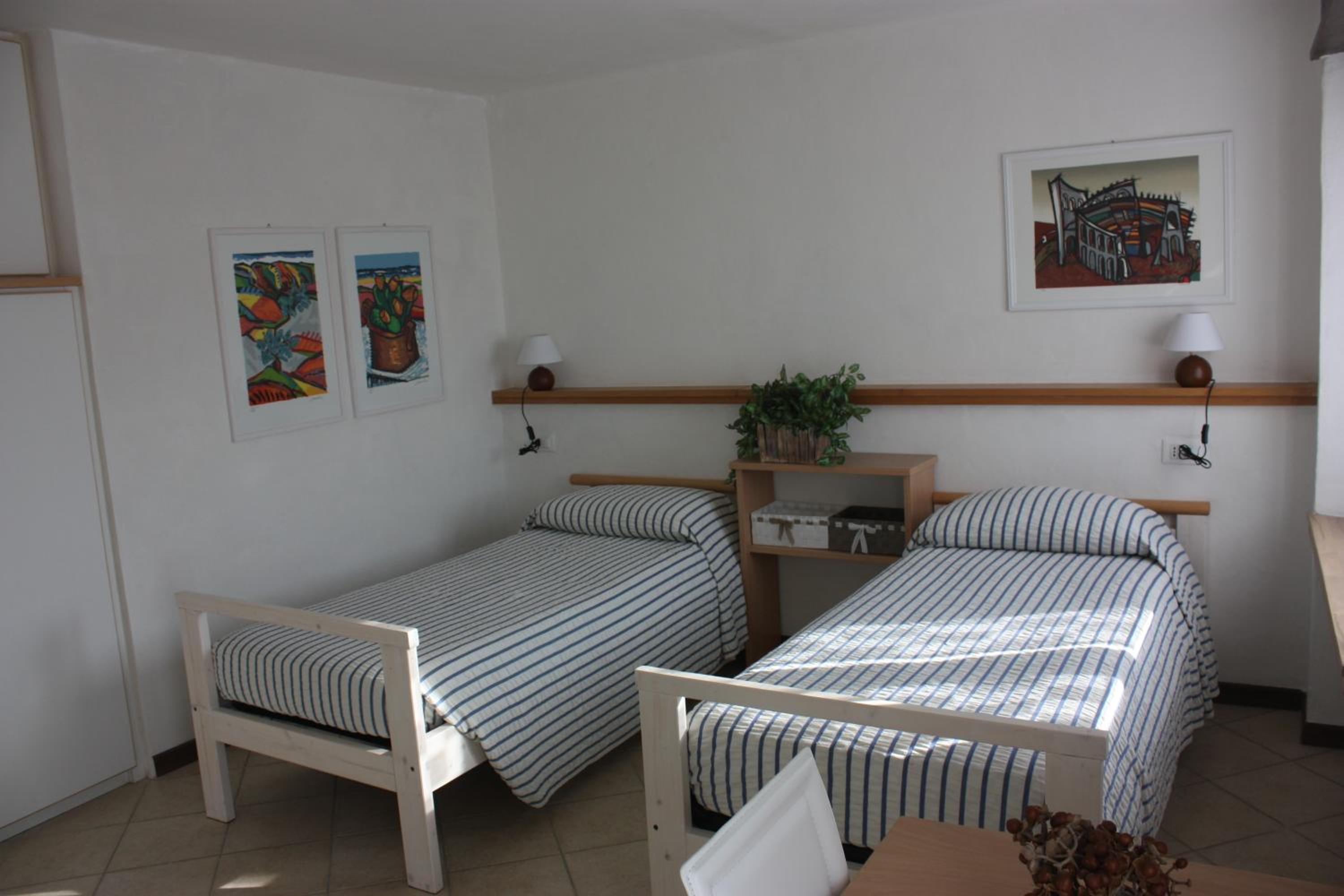 Deluxe Double or Twin Room - Photo 1