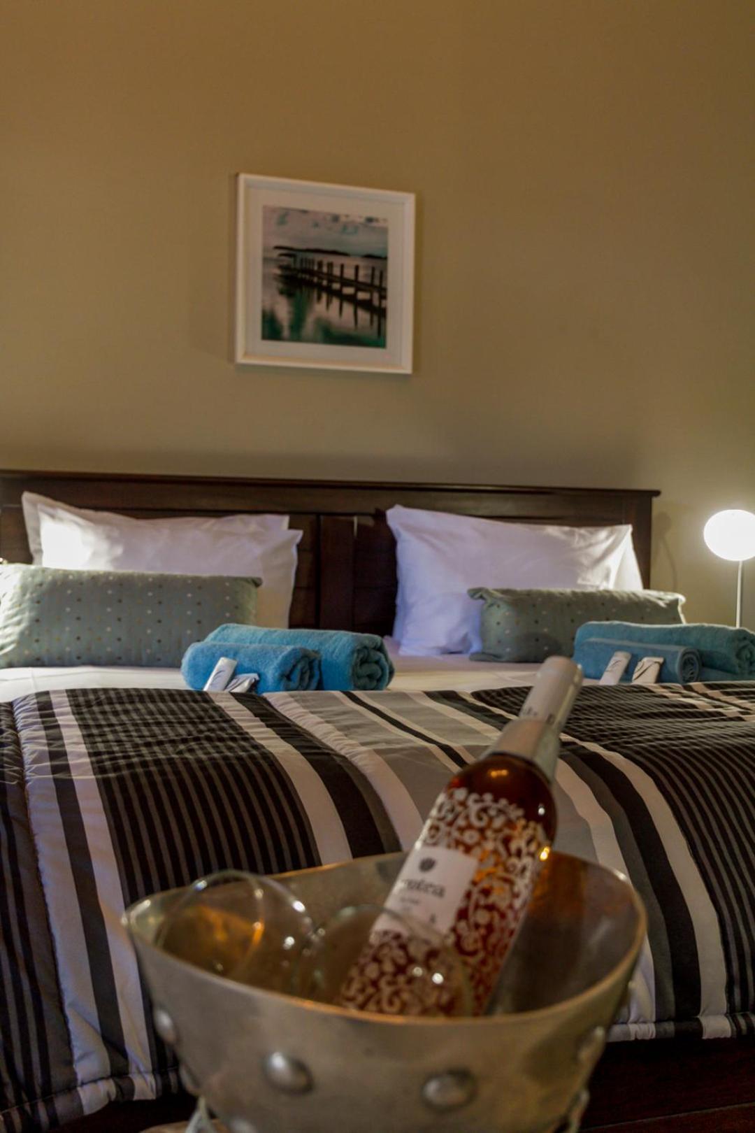 Double Room with Private Bathroom photo 3