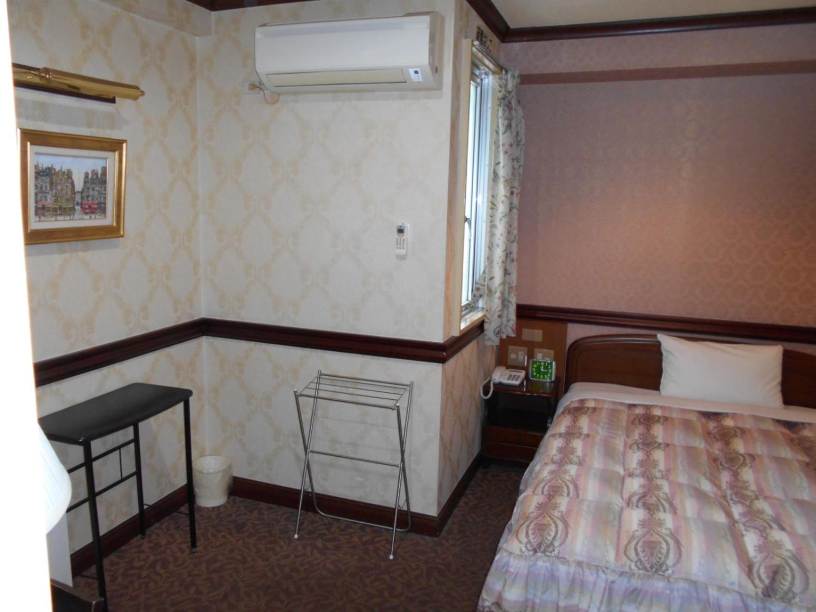 Standard Double Room - Smoking - Photo 1
