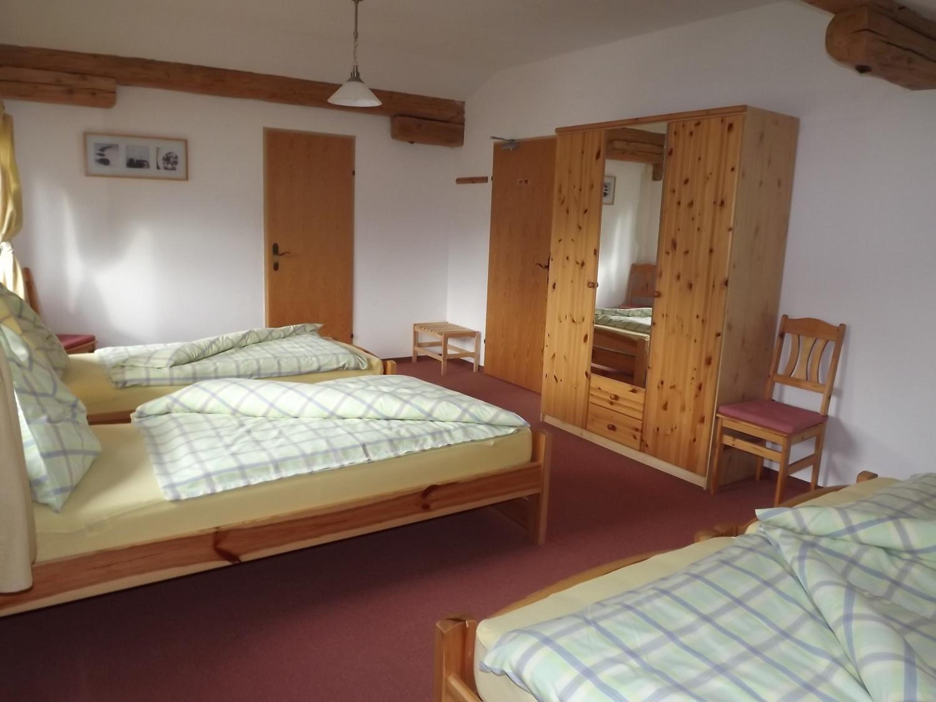 Quadruple Room - Photo 2