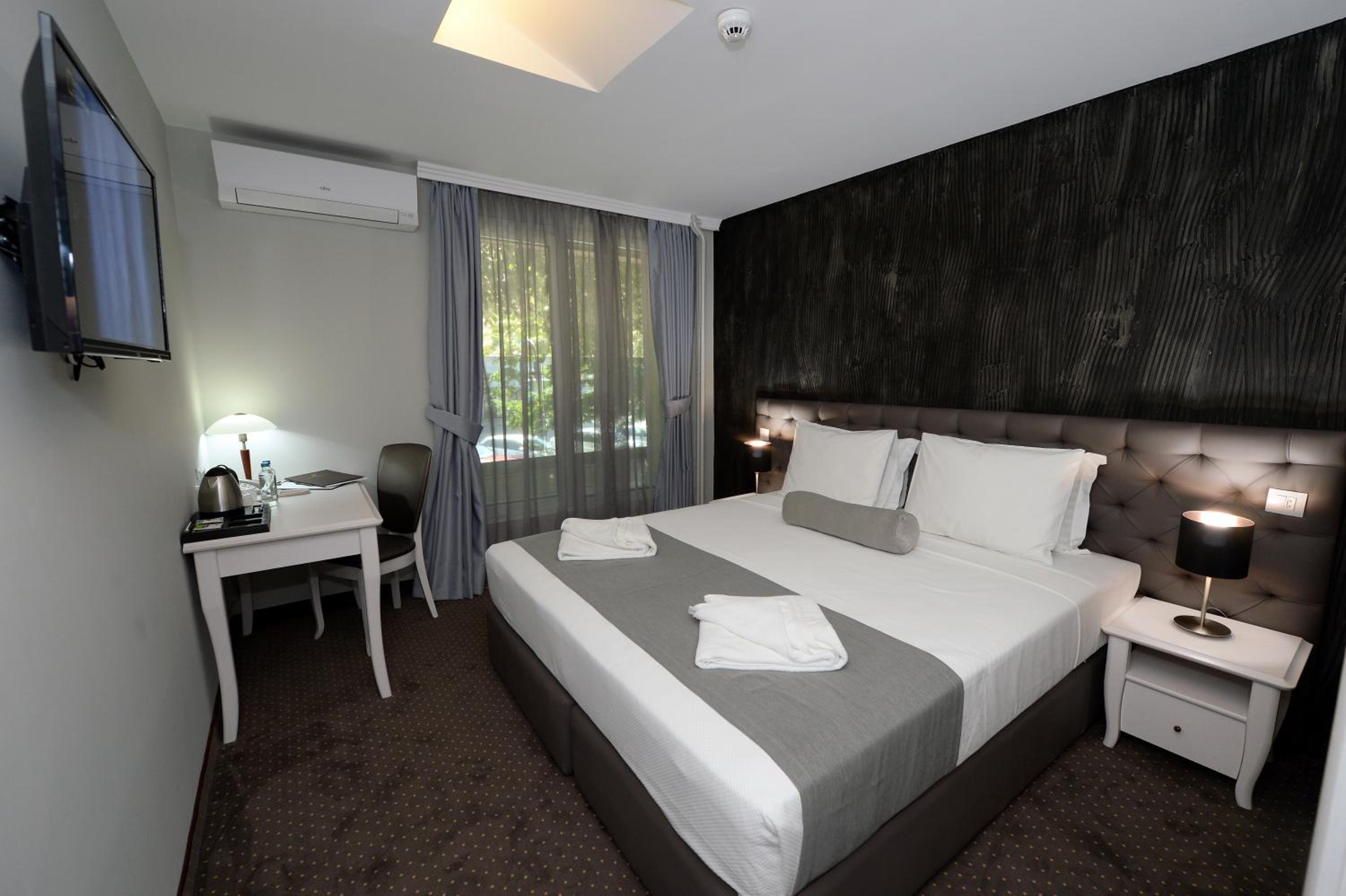 Standard Double or Twin Room with Balcony photo 1
