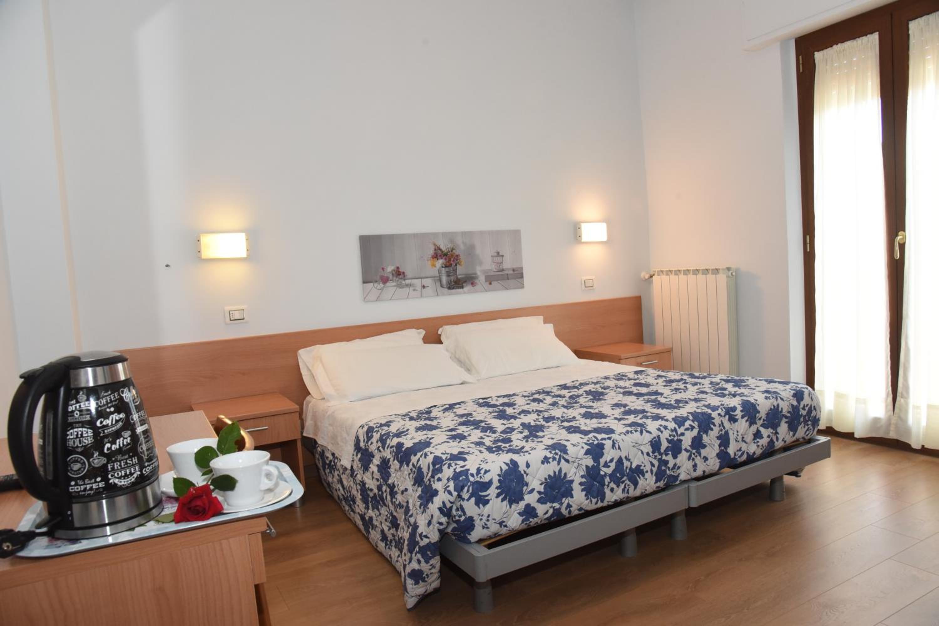 Double Room with Balcony photo 2
