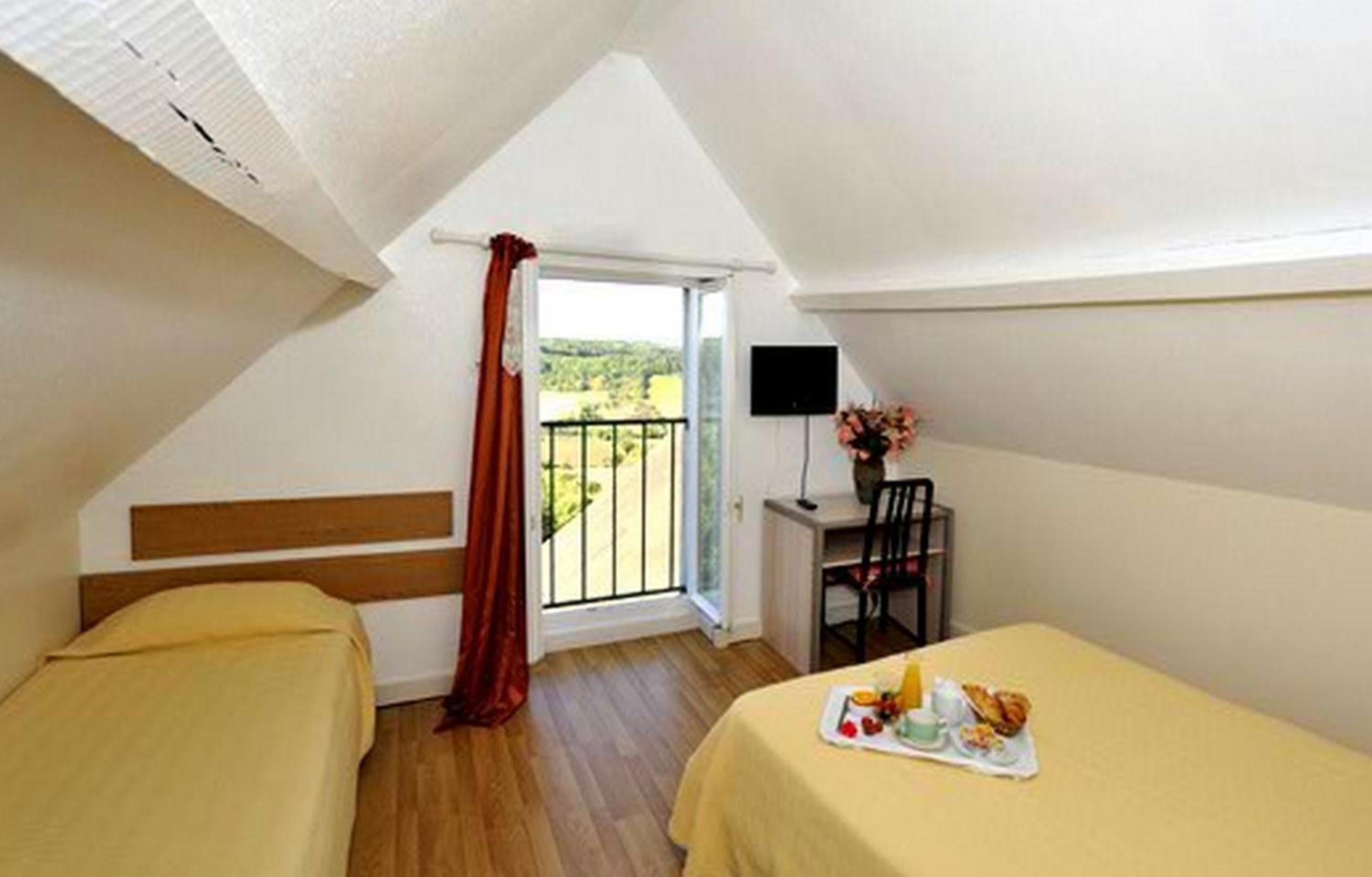 Superior Double or Twin Room - Photo 5