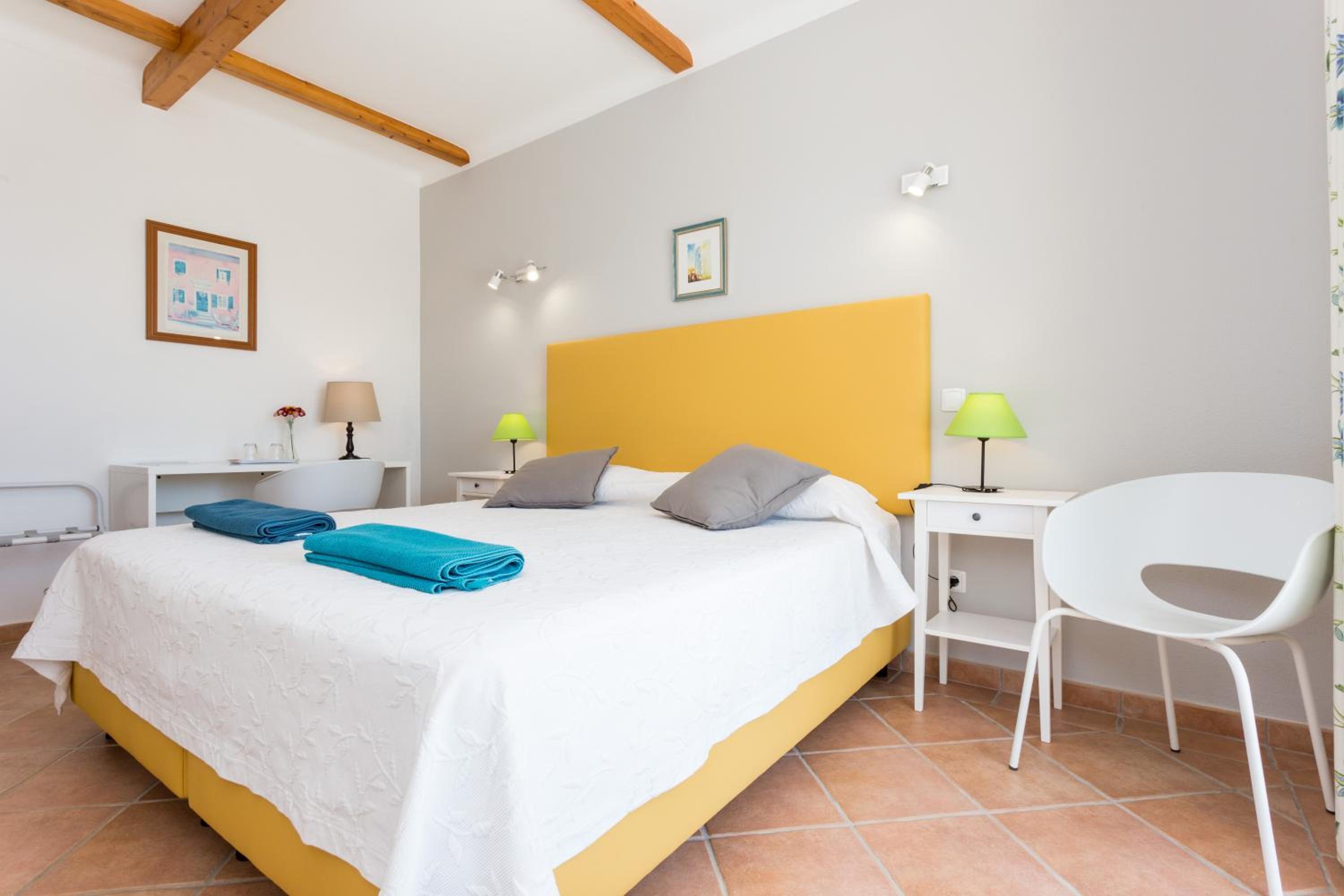 Deluxe Double or Twin Room with Pool View photo 1