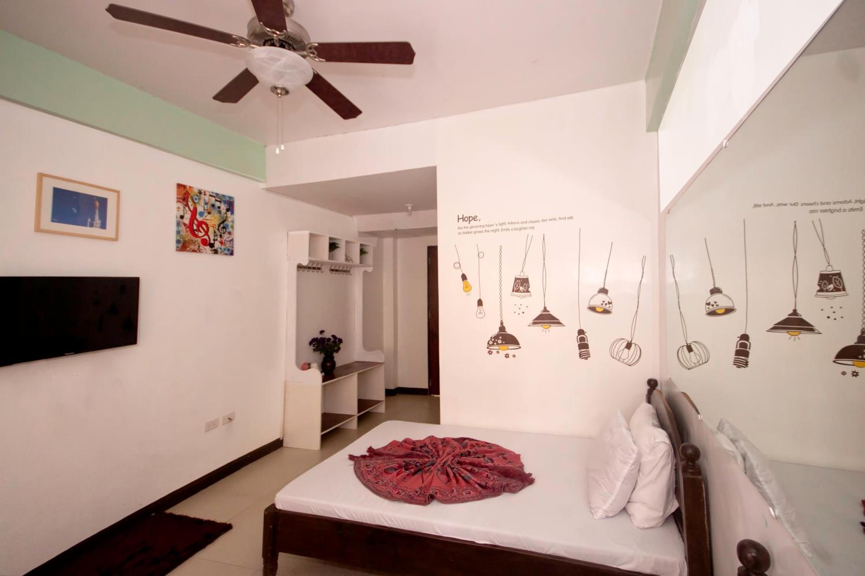 Queen Room - Photo 3