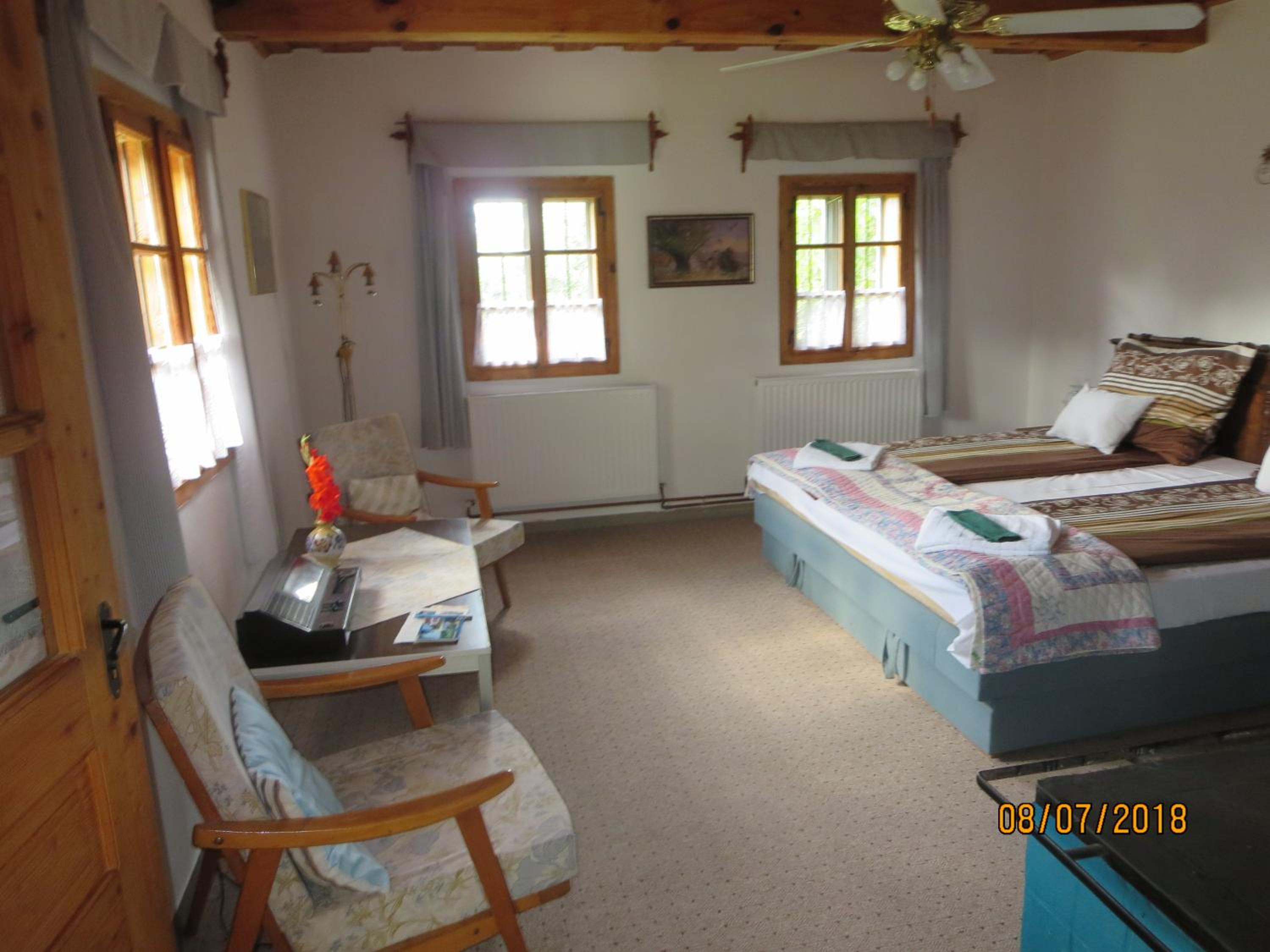 One-Bedroom Apartment - Photo 20