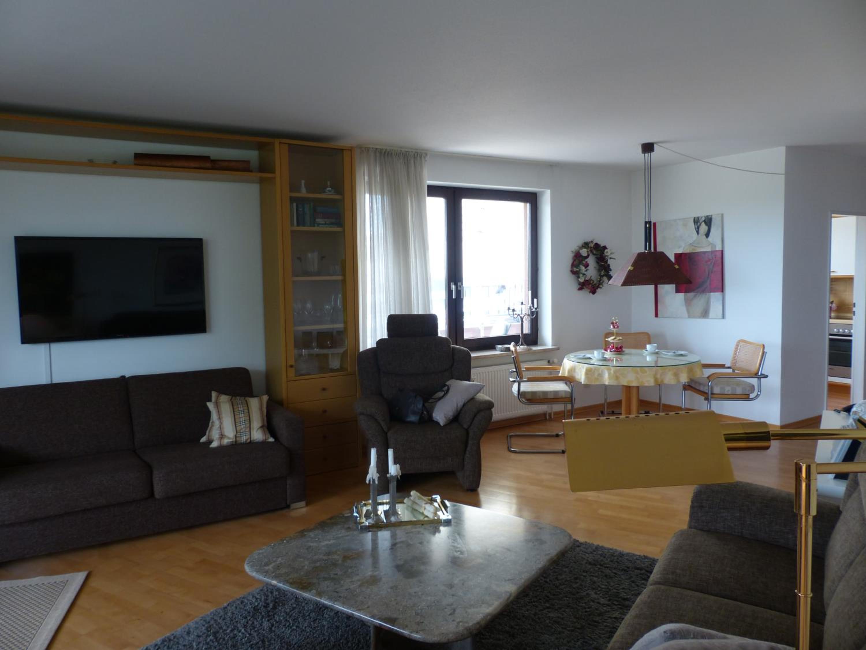 Apartment photo 1