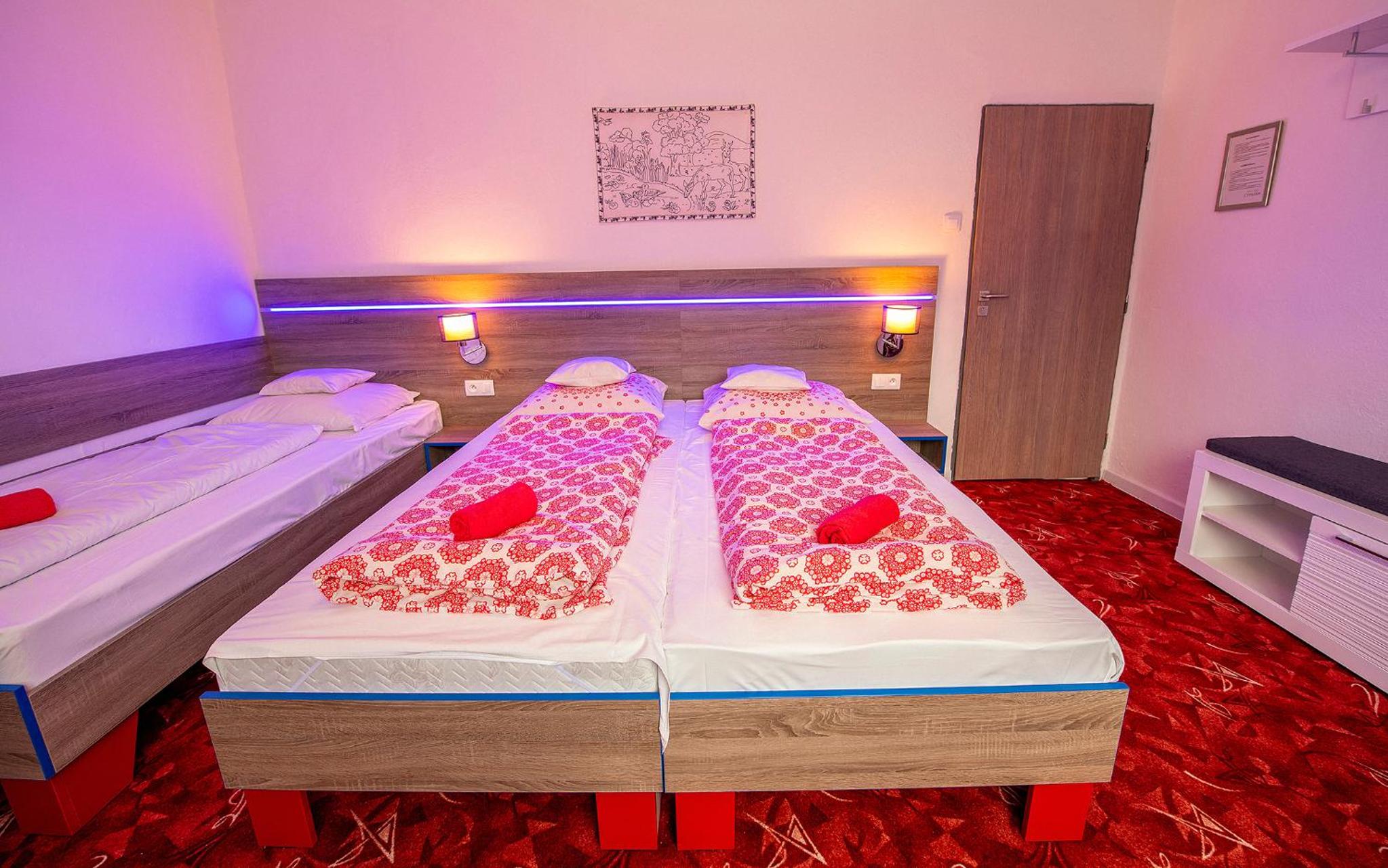 Triple Room with Shared Bathroom photo 1