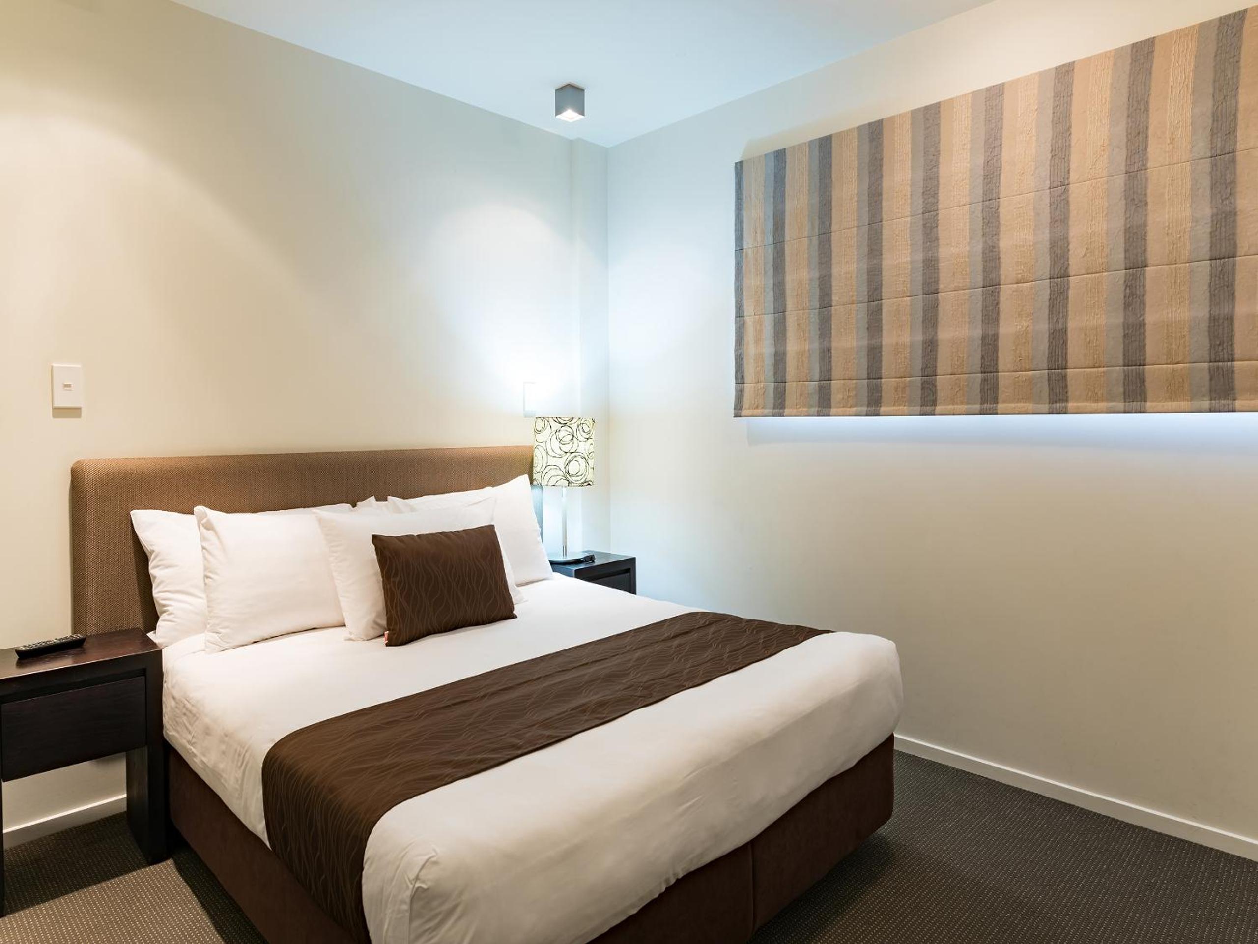 Deluxe Two-Bedroom Apartment with Non Seaviews thumbnail 6