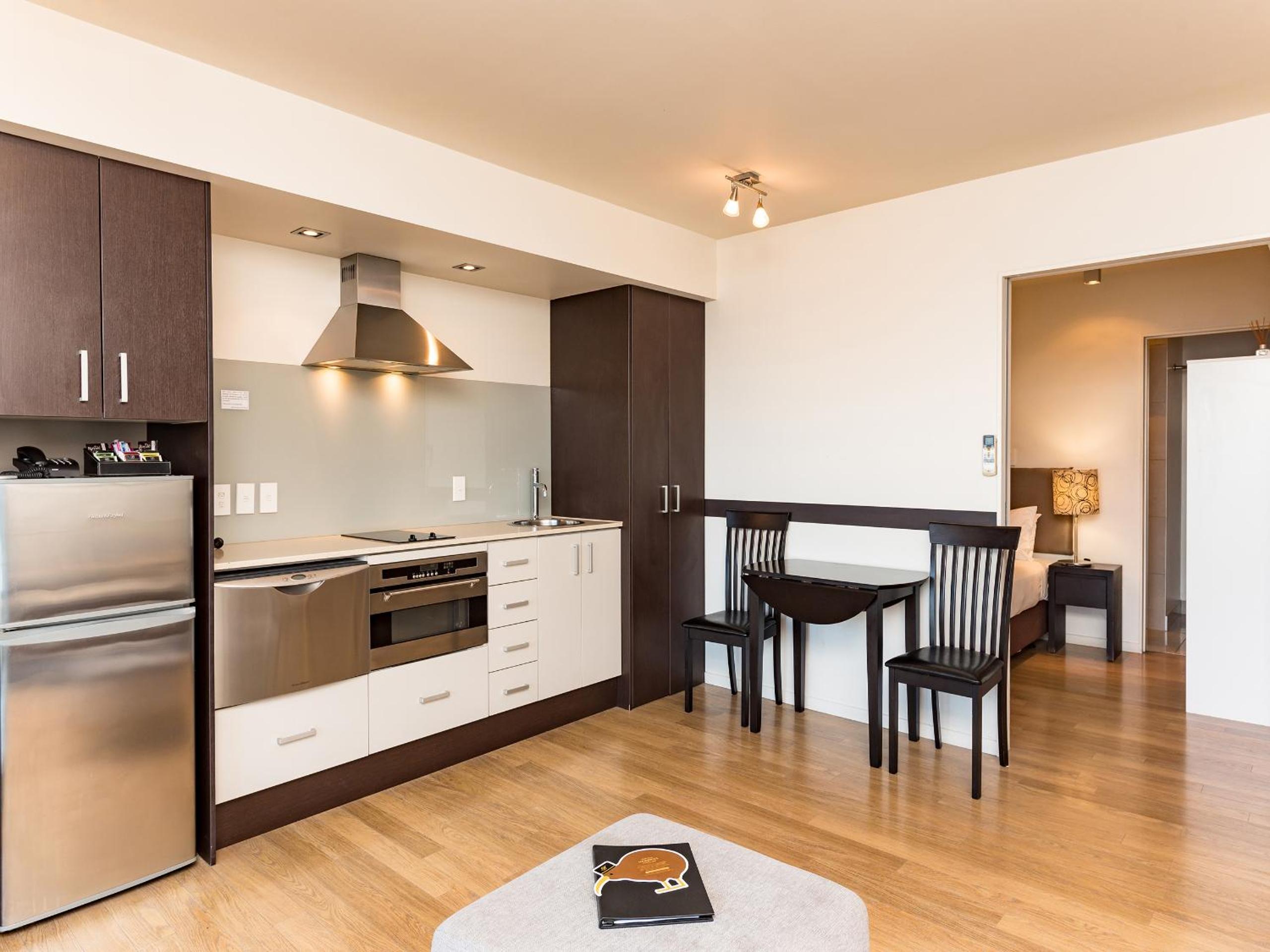 Premium One-Bedroom Apartment with Sea View thumbnail 5