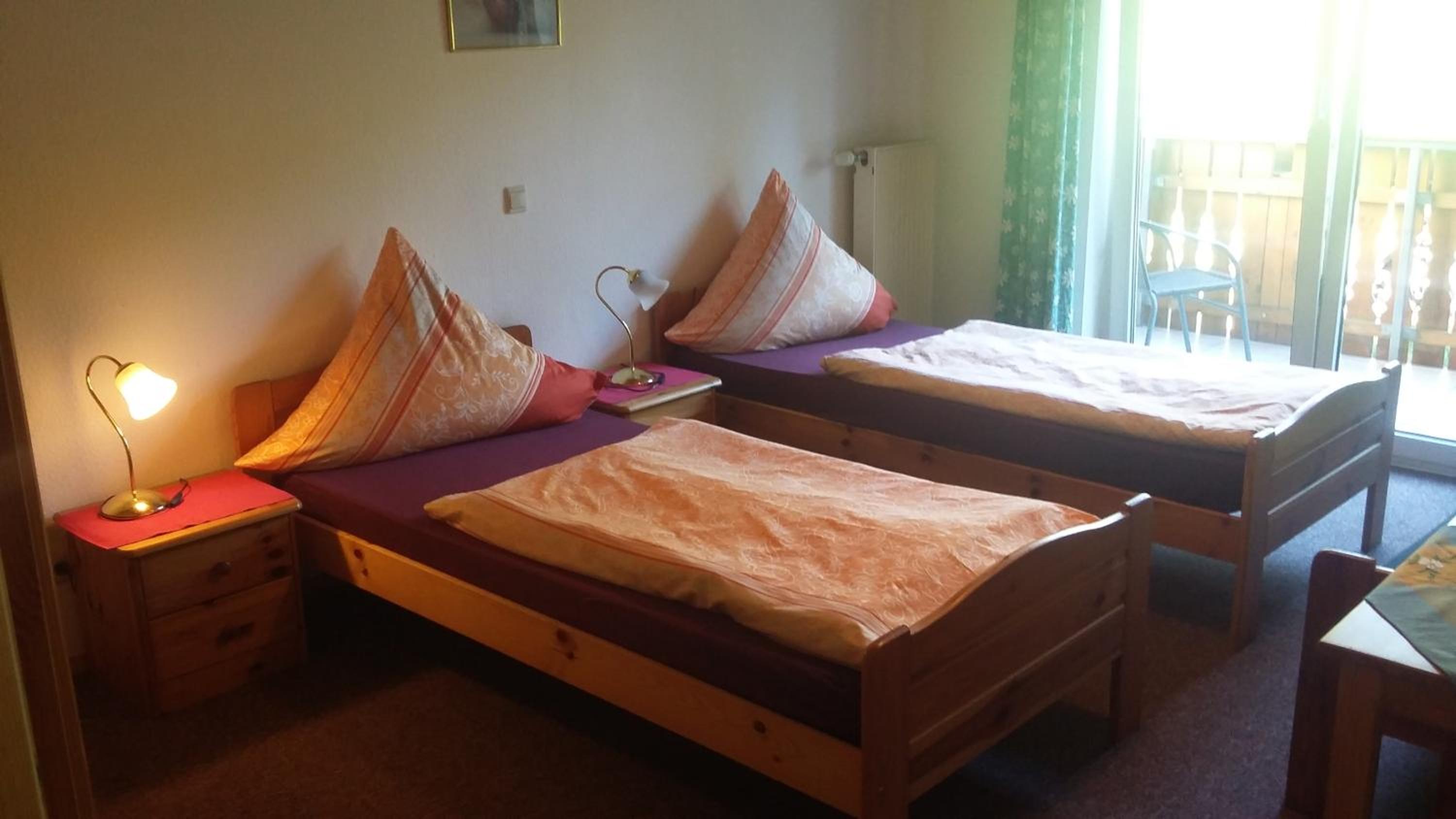 One-Bedroom Apartment - Photo 1