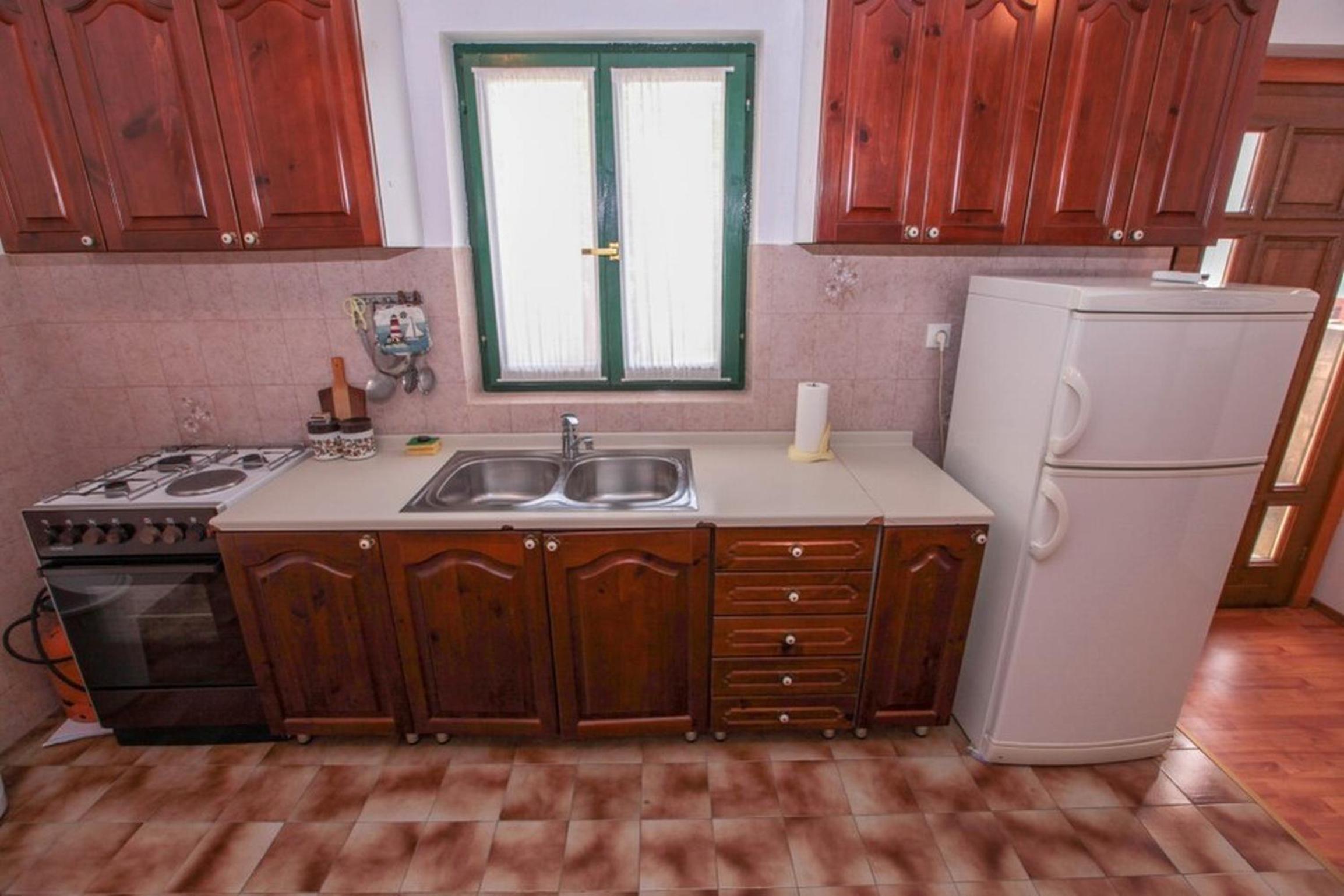 Apartment with Terrace photo 3