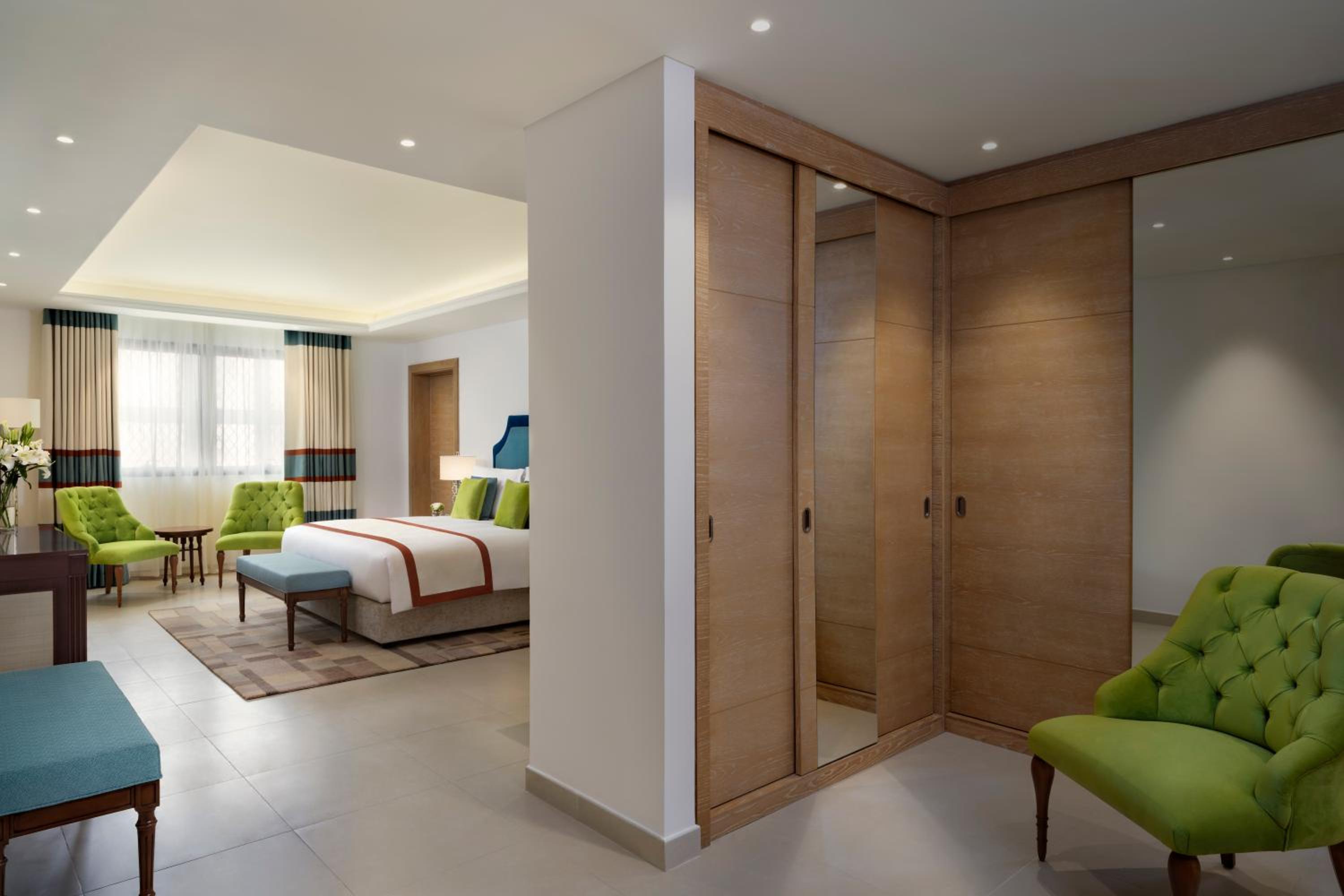 Executive Two Bedroom Apartment  photo 3