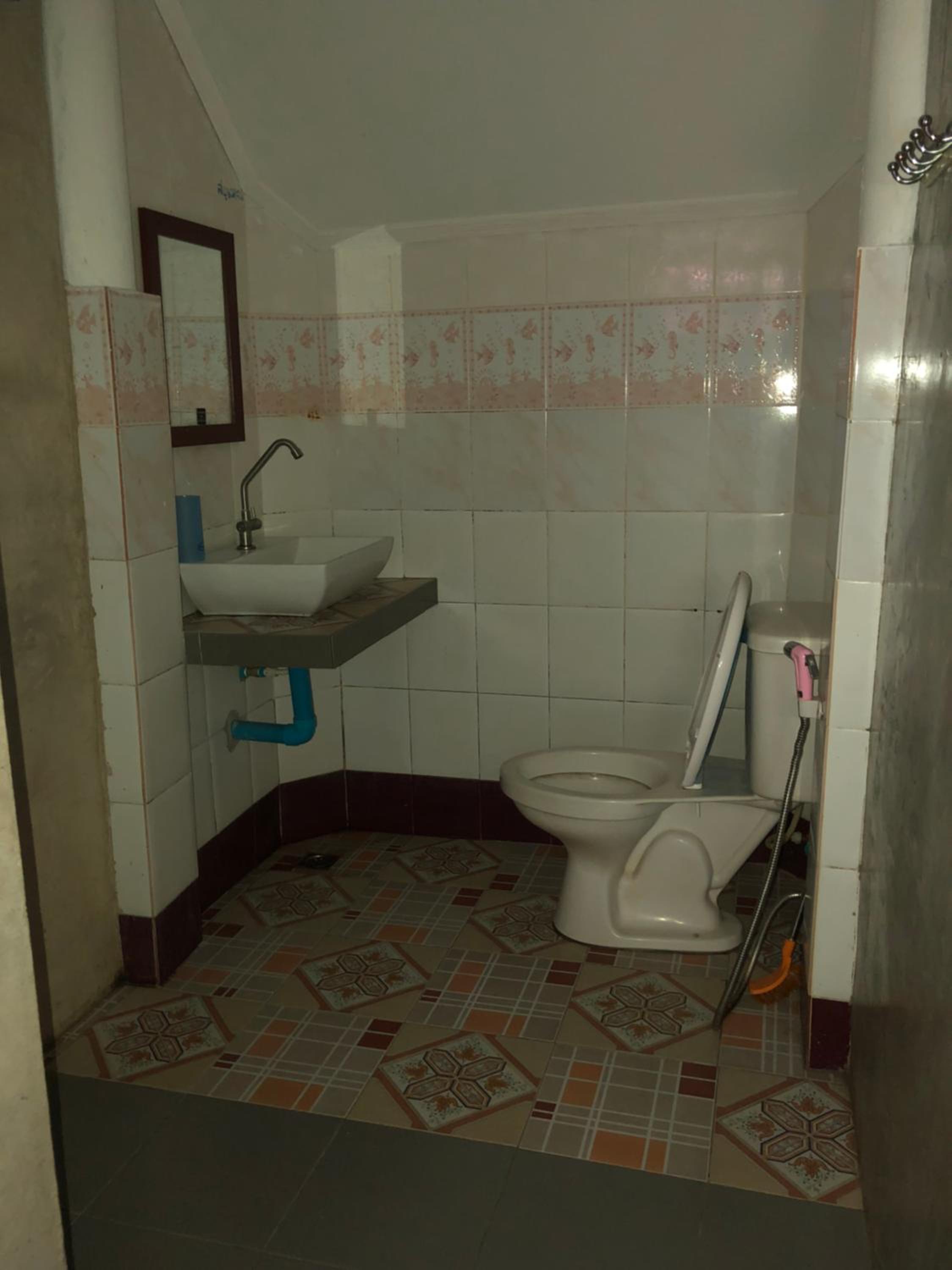 Suite - Photo 12