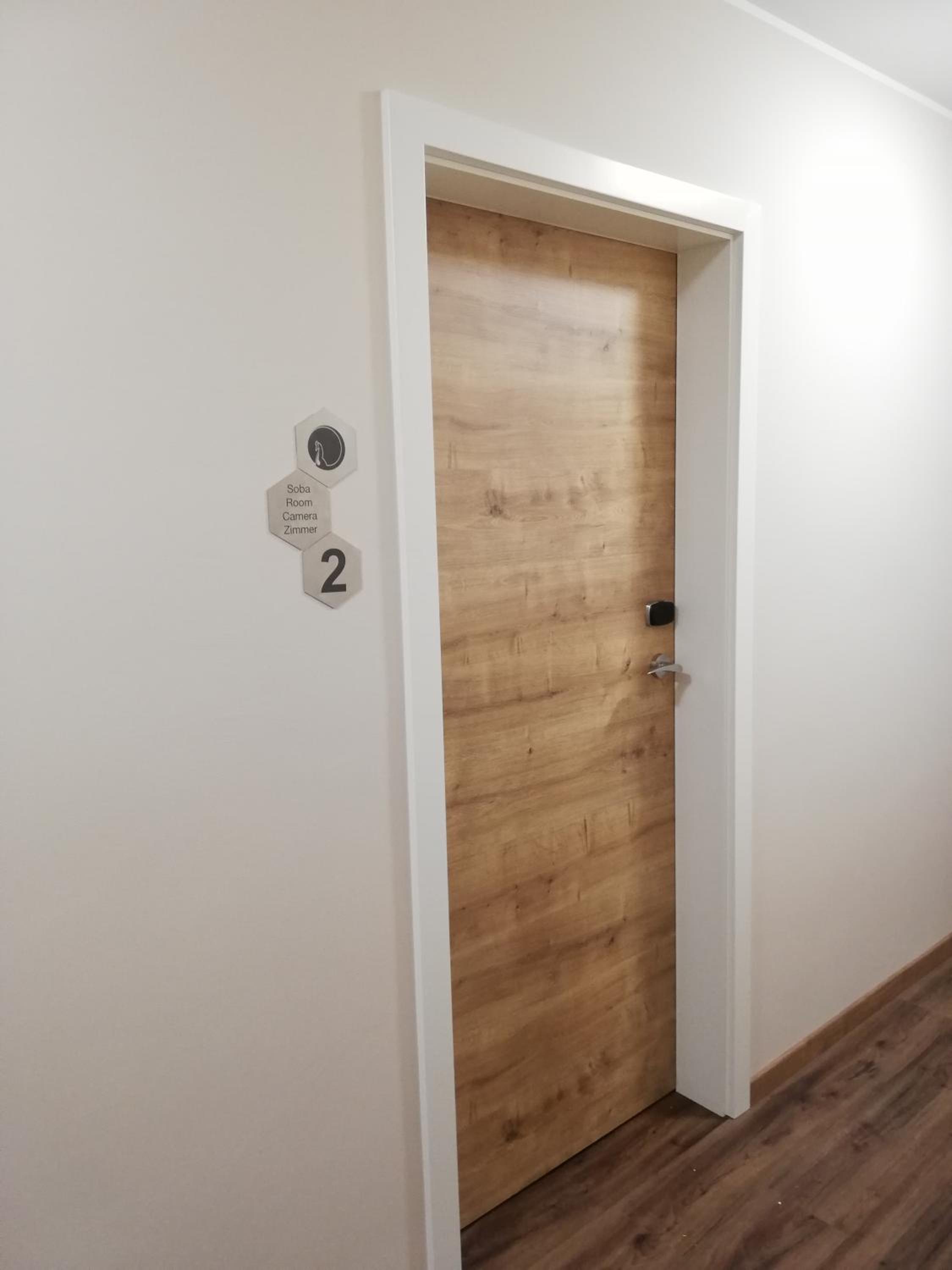 Triple Room - Photo 6