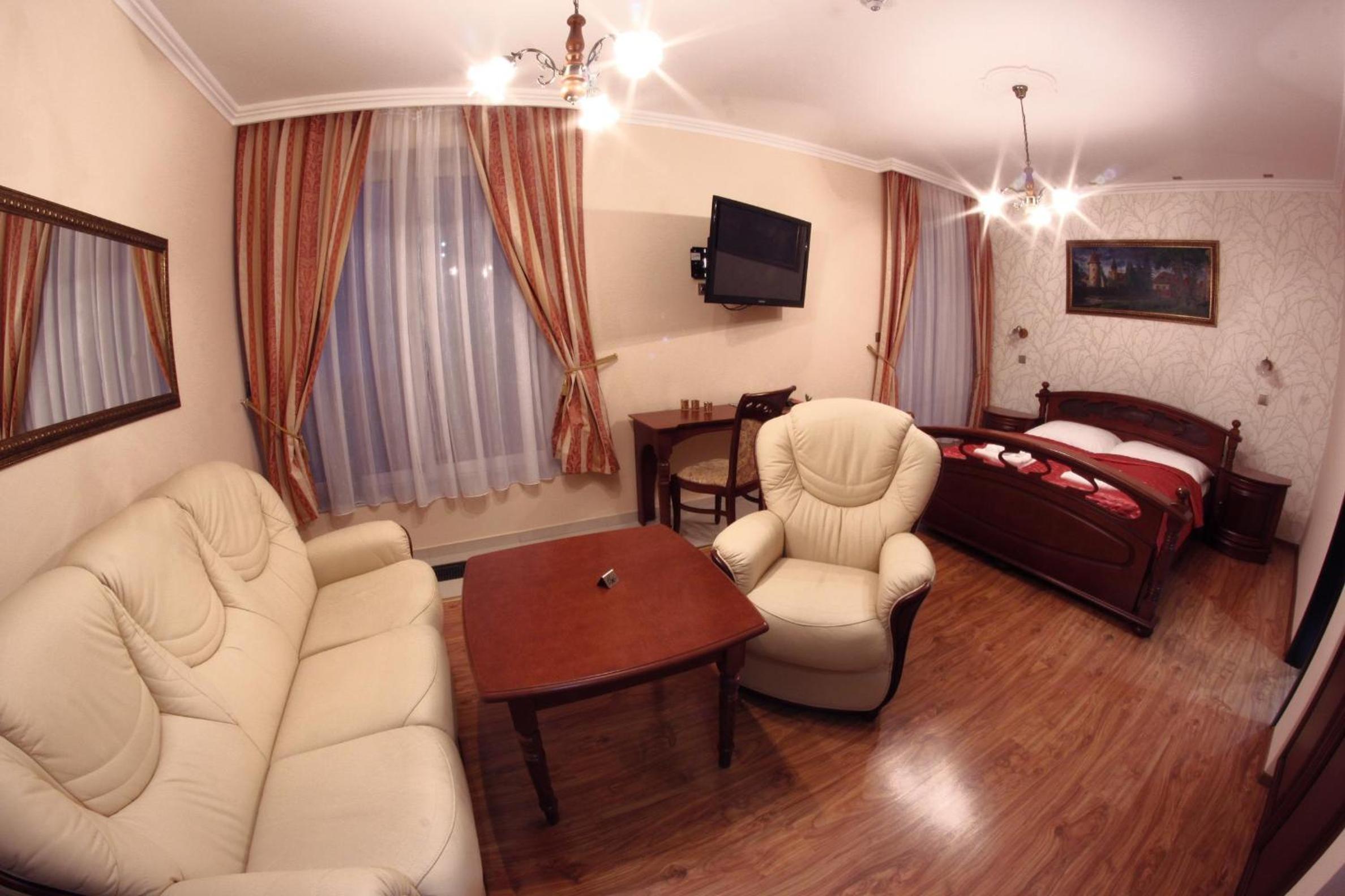 Apartment - Photo 3
