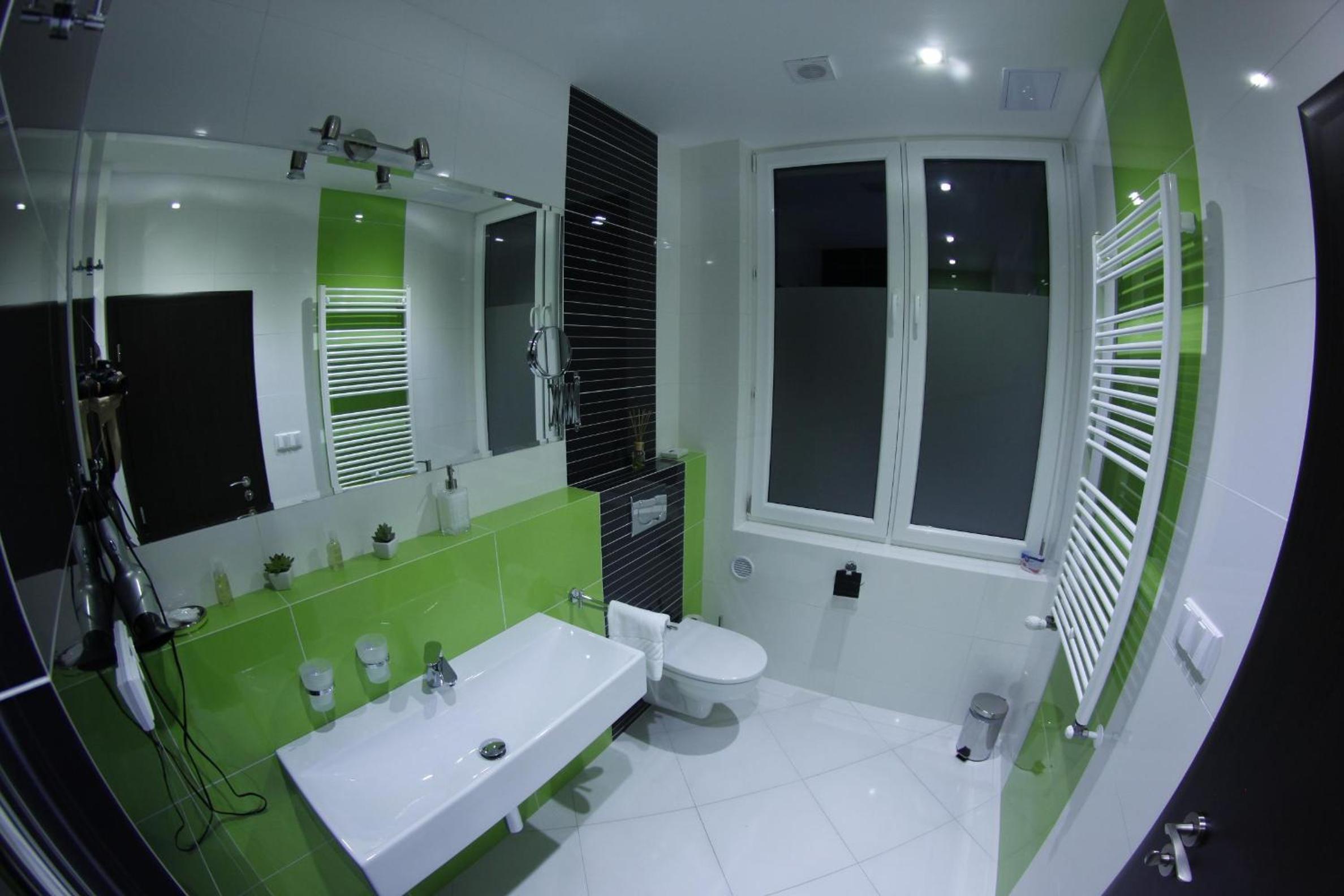Double or Twin Room - Photo 9