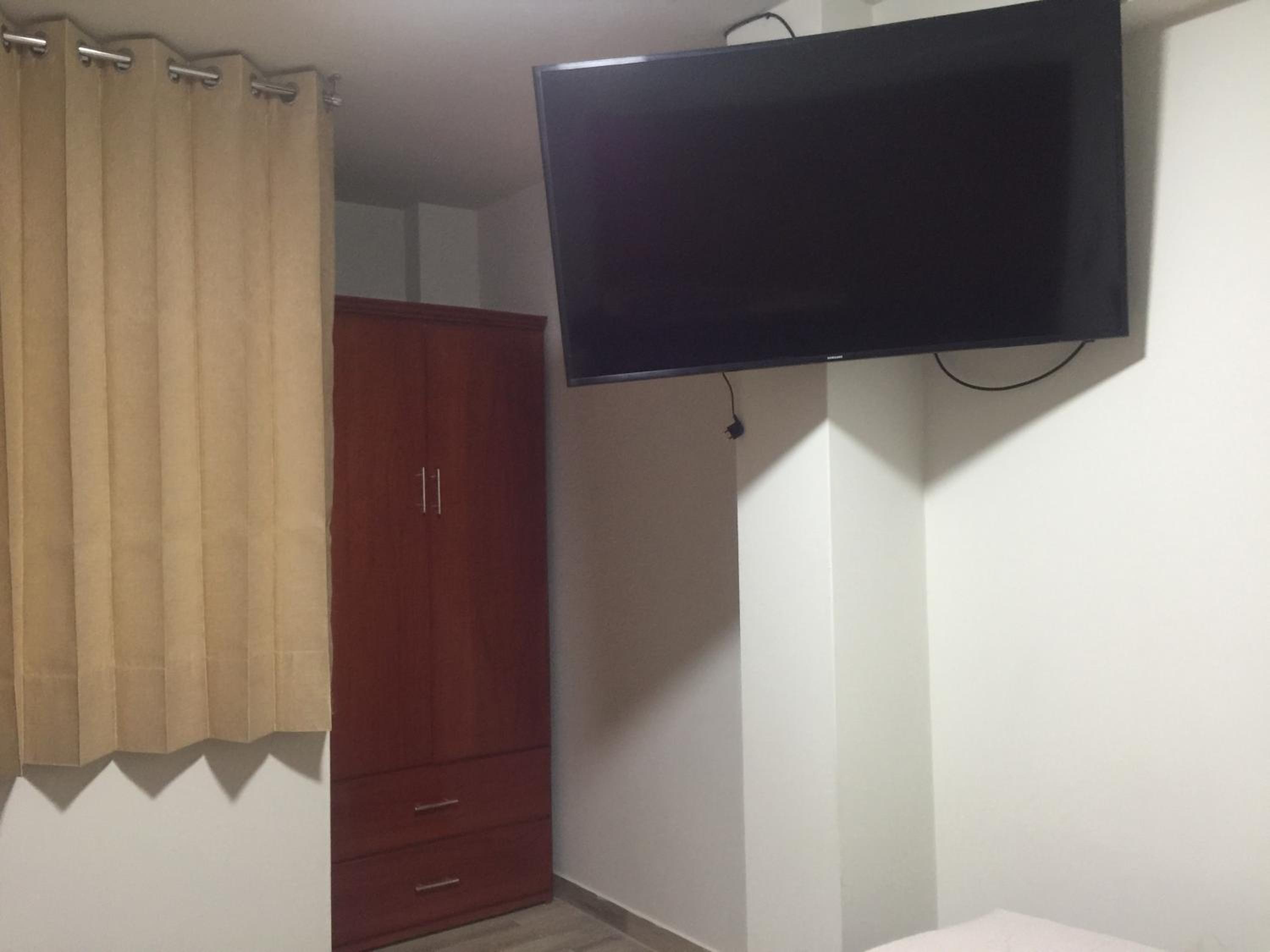 Deluxe Double Room with Bath photo 3