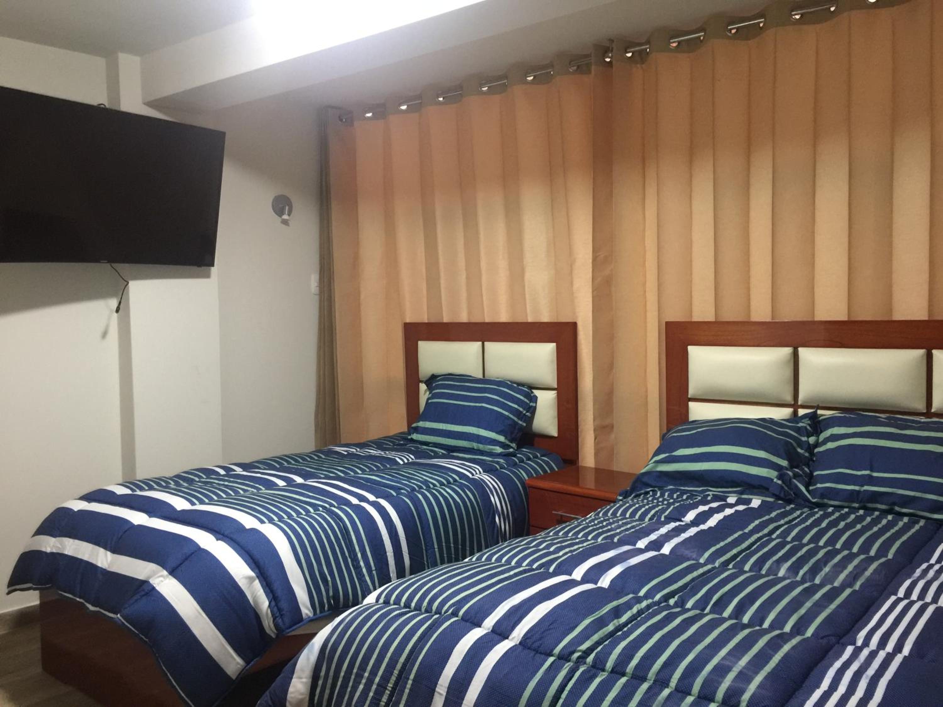 Twin Room with Bathroom photo 3