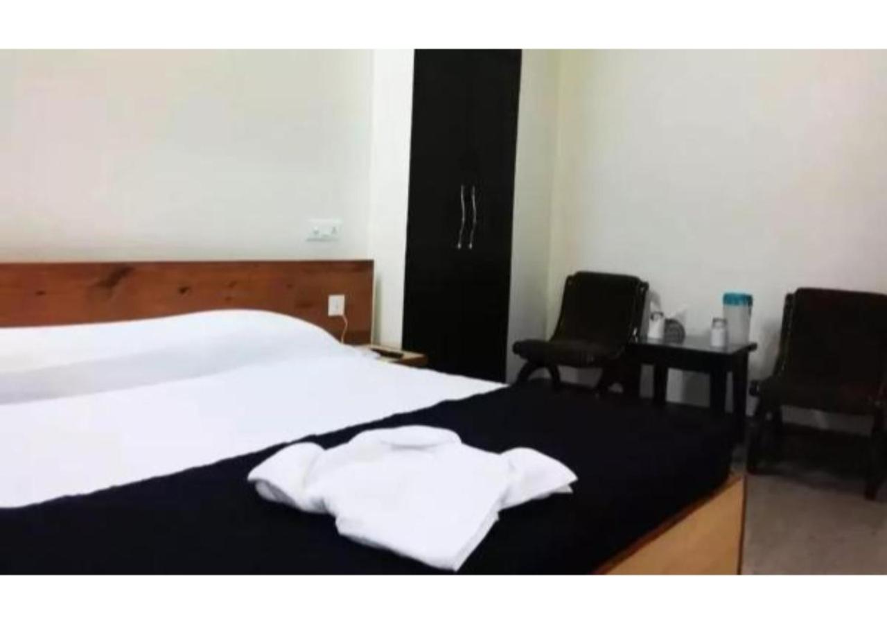 Deluxe King Room photo 3