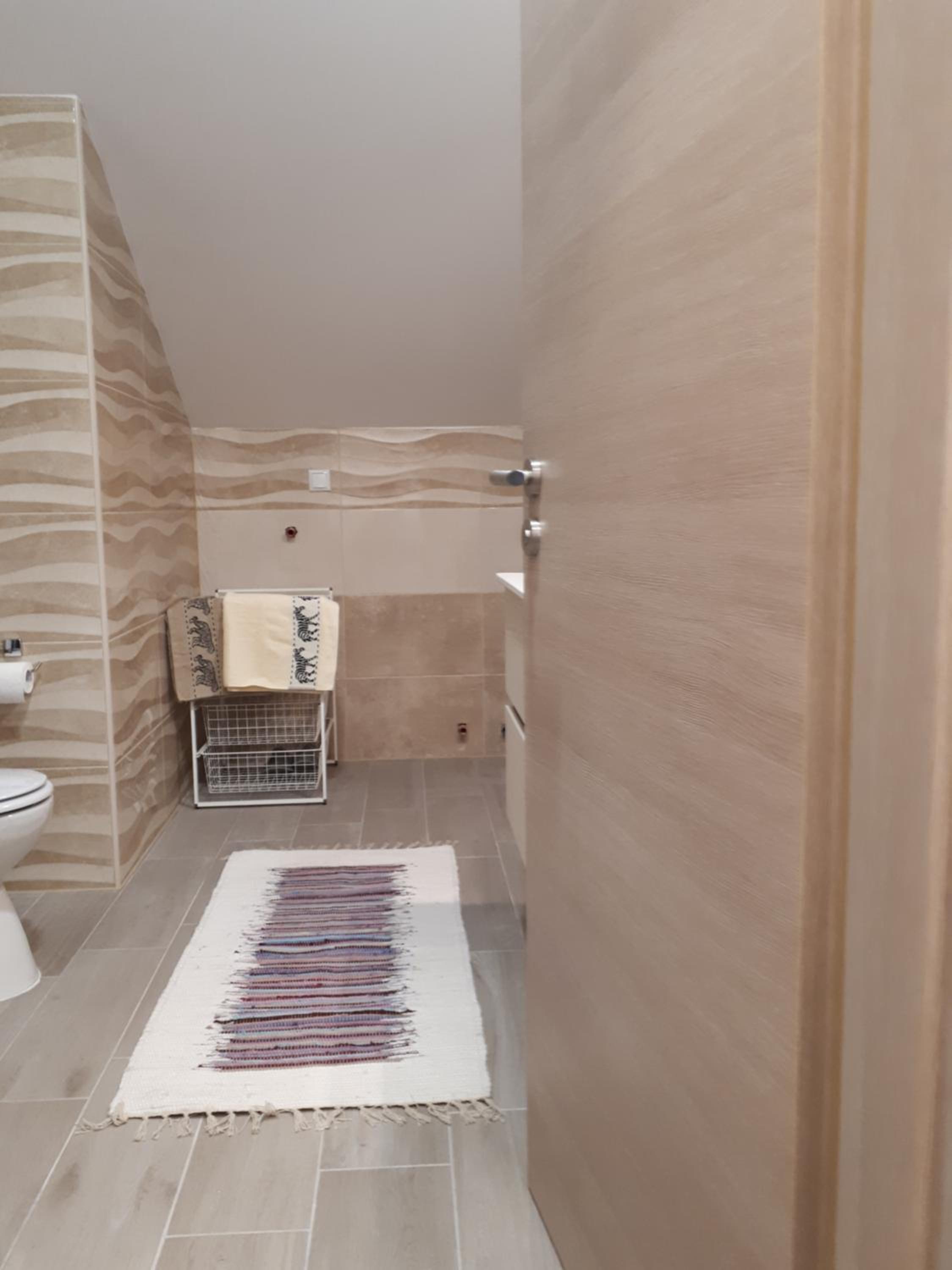 Studio Apartment - Photo 19
