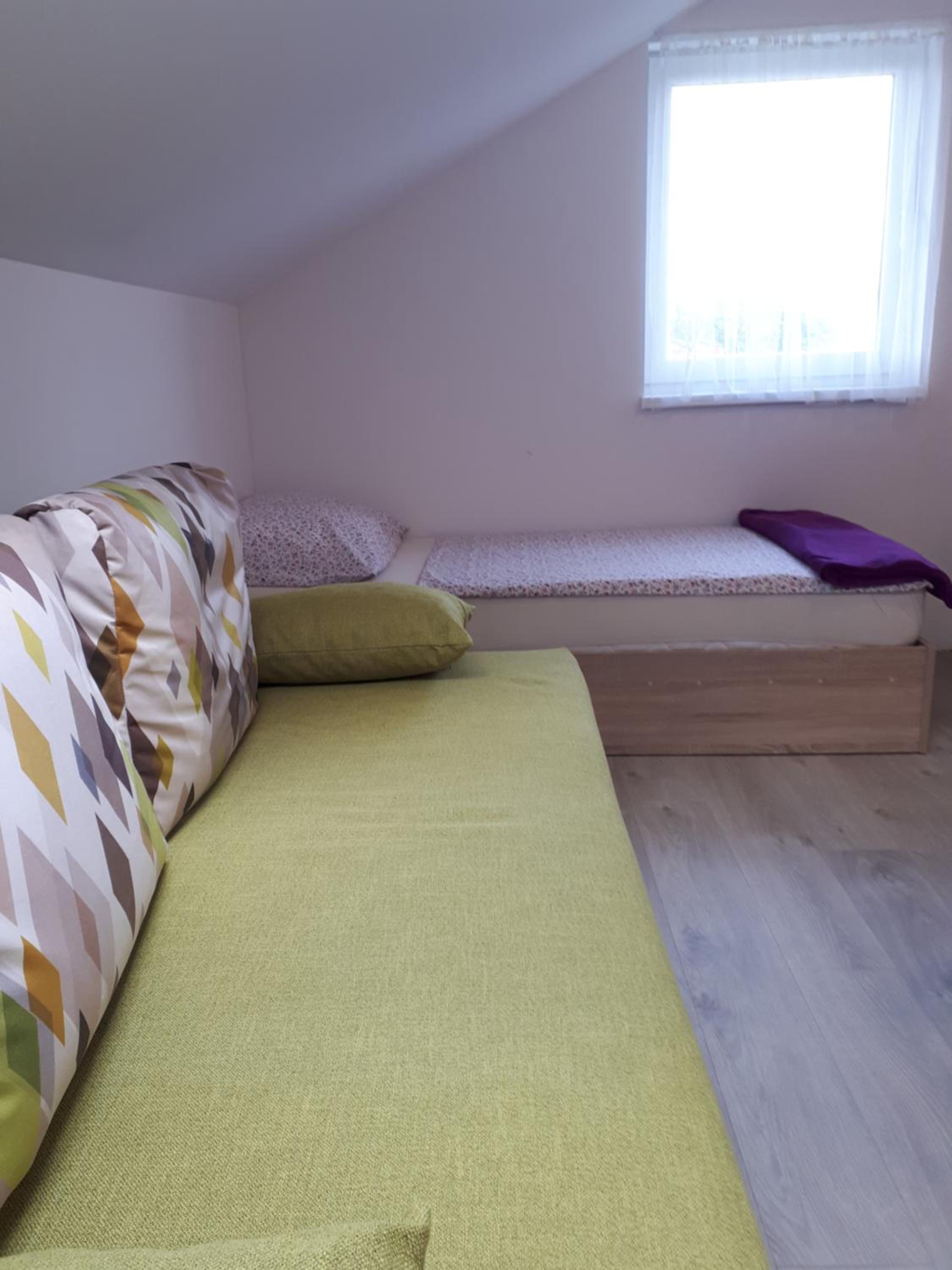 Studio Apartment - Photo 16