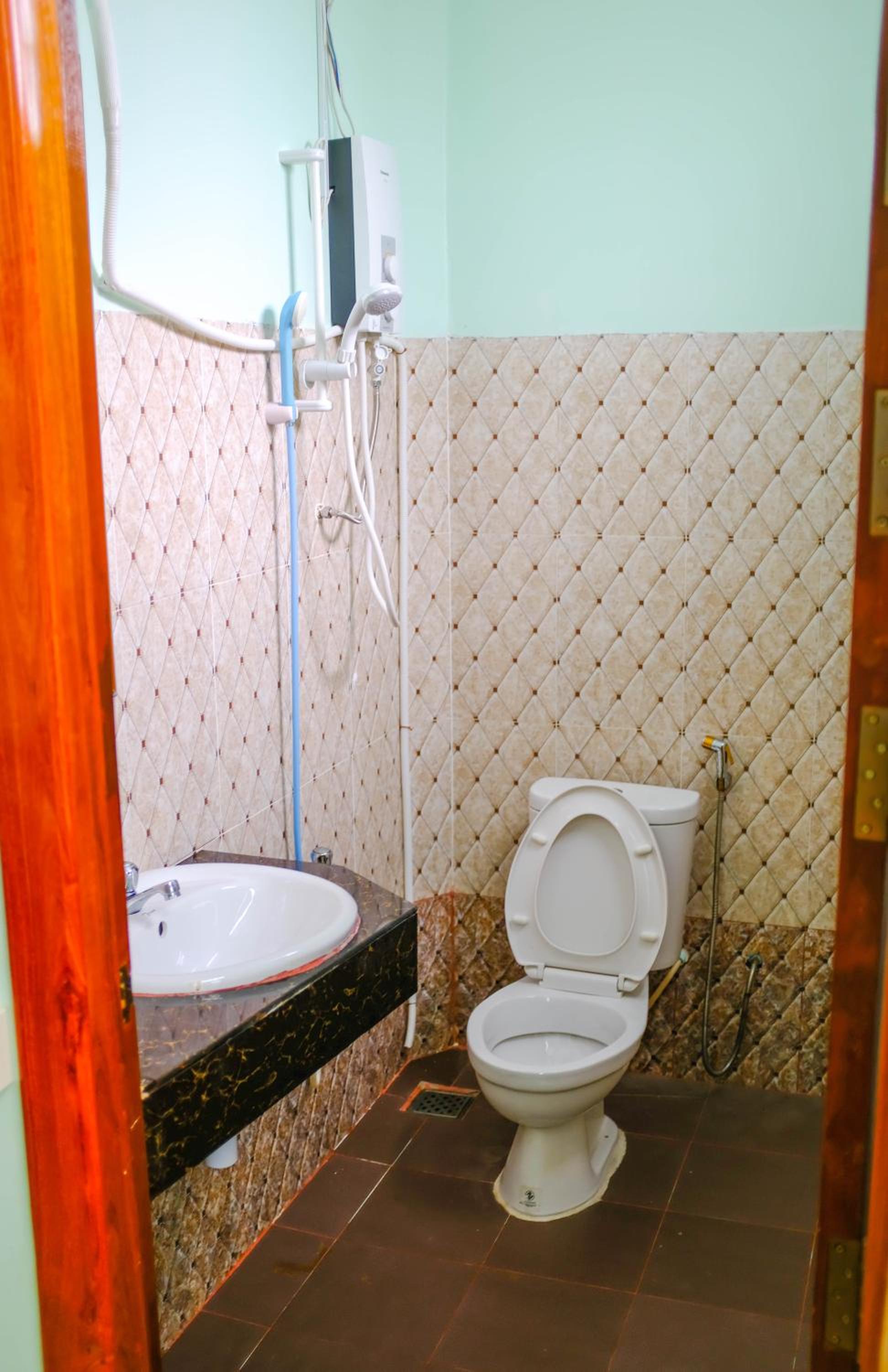 Deluxe Double Room with Extra Bed - Photo 3