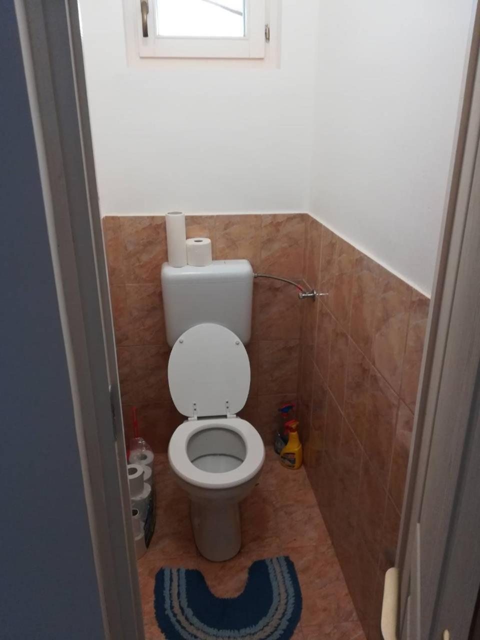 One-Bedroom Apartment - Photo 29