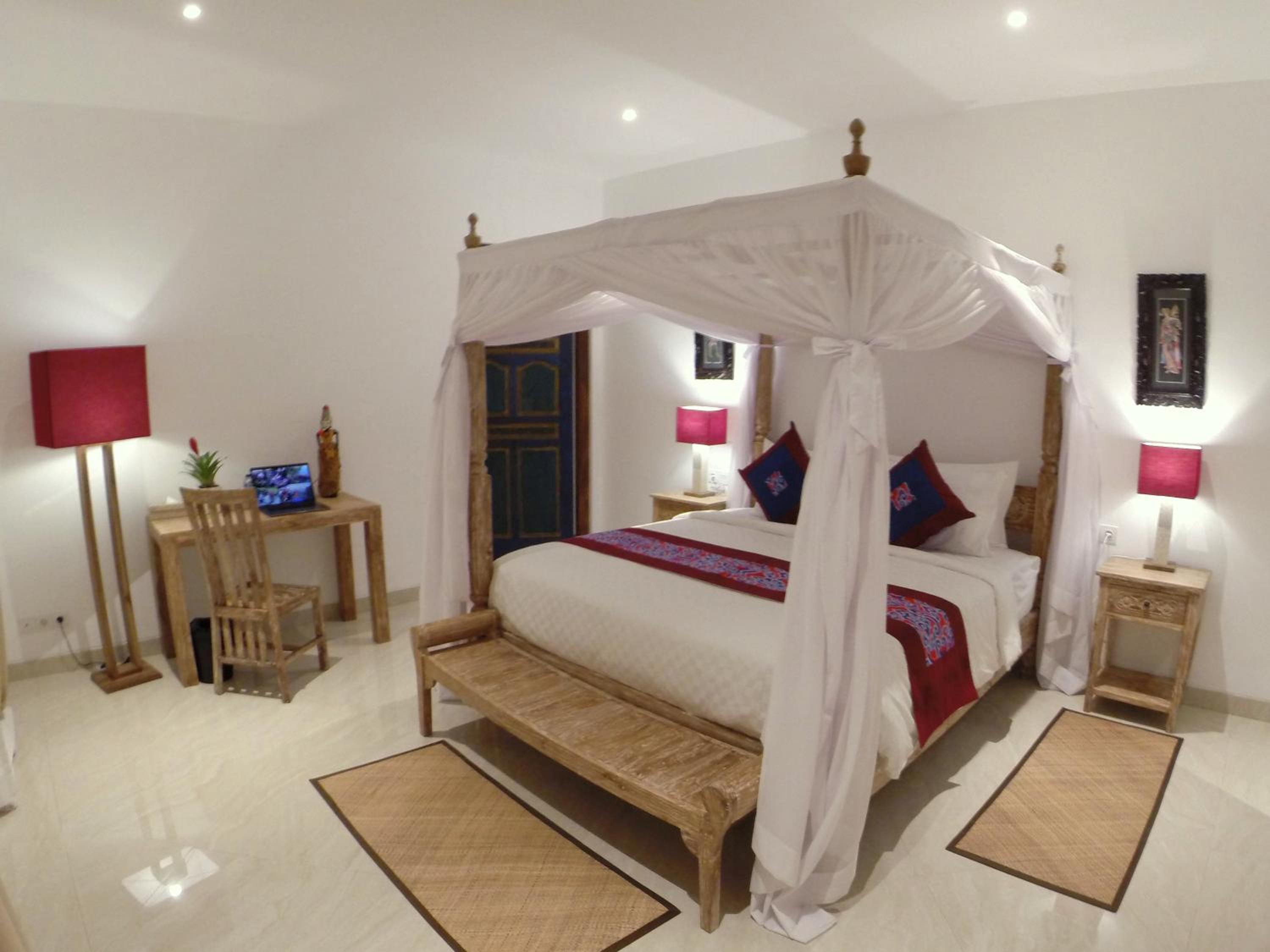 Three-Bedroom Villa Vanda Private Pool photo 3
