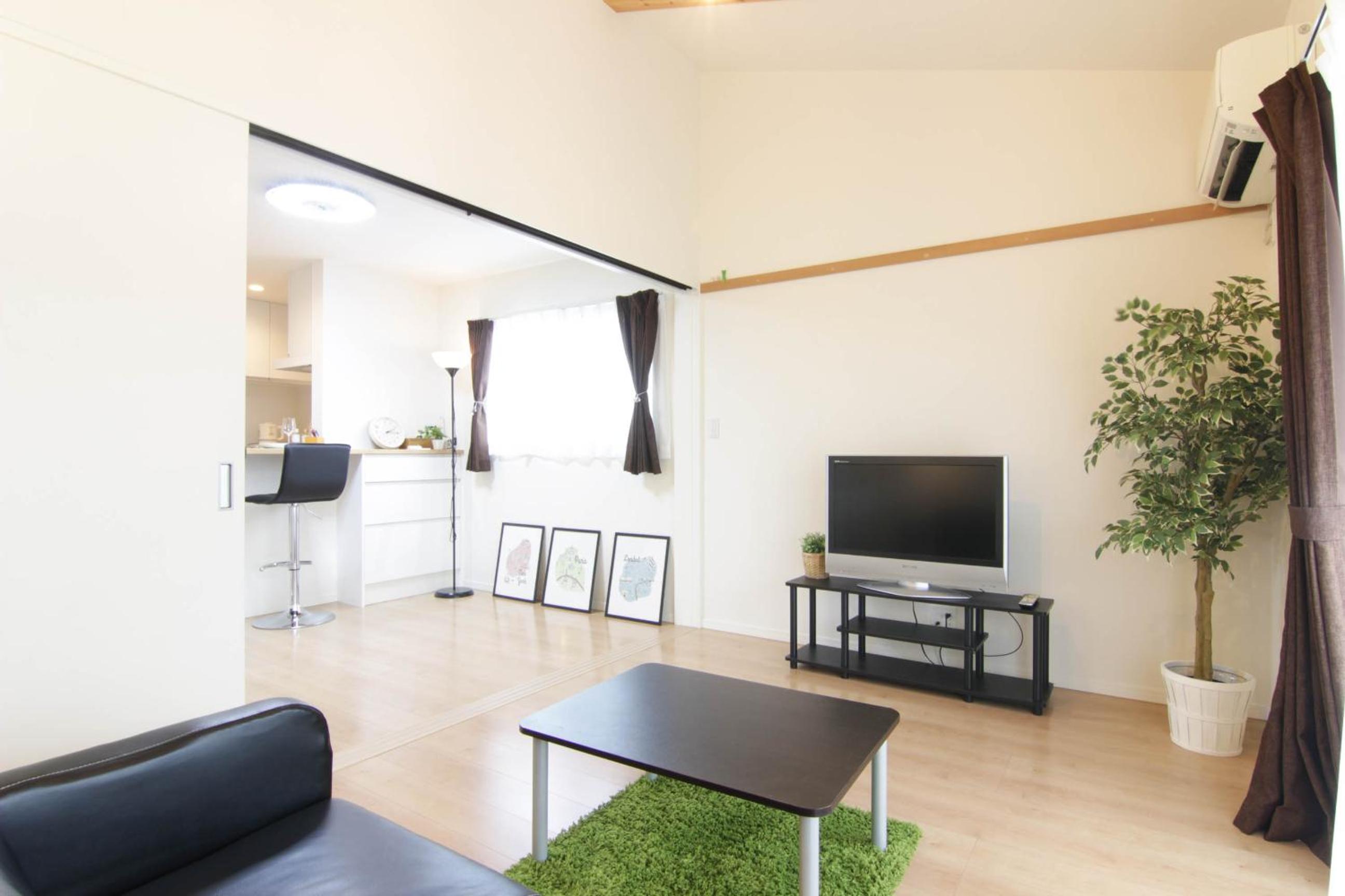 One-Bedroom House photo 1