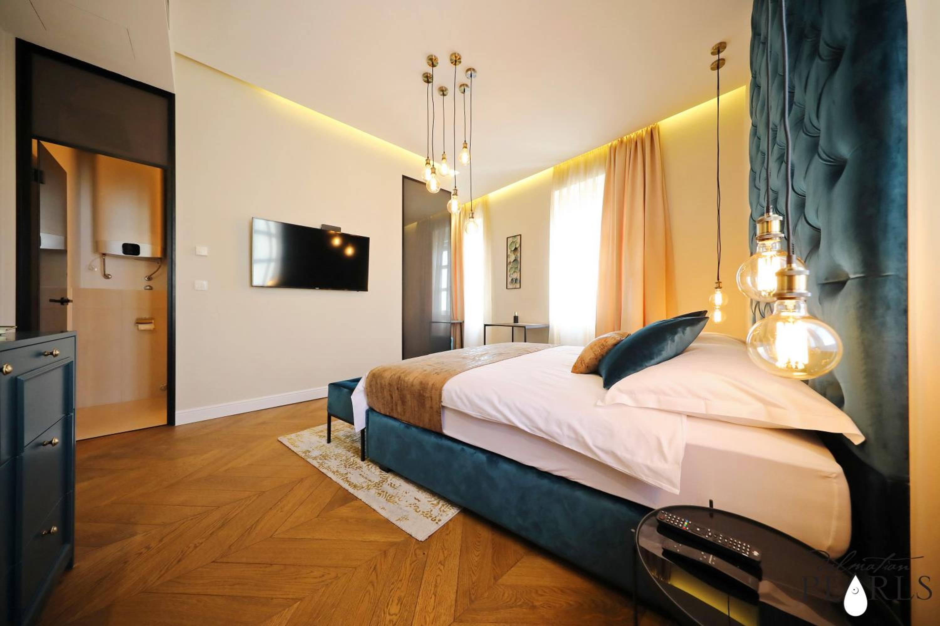 Deluxe Double Room with Sea View photo 2