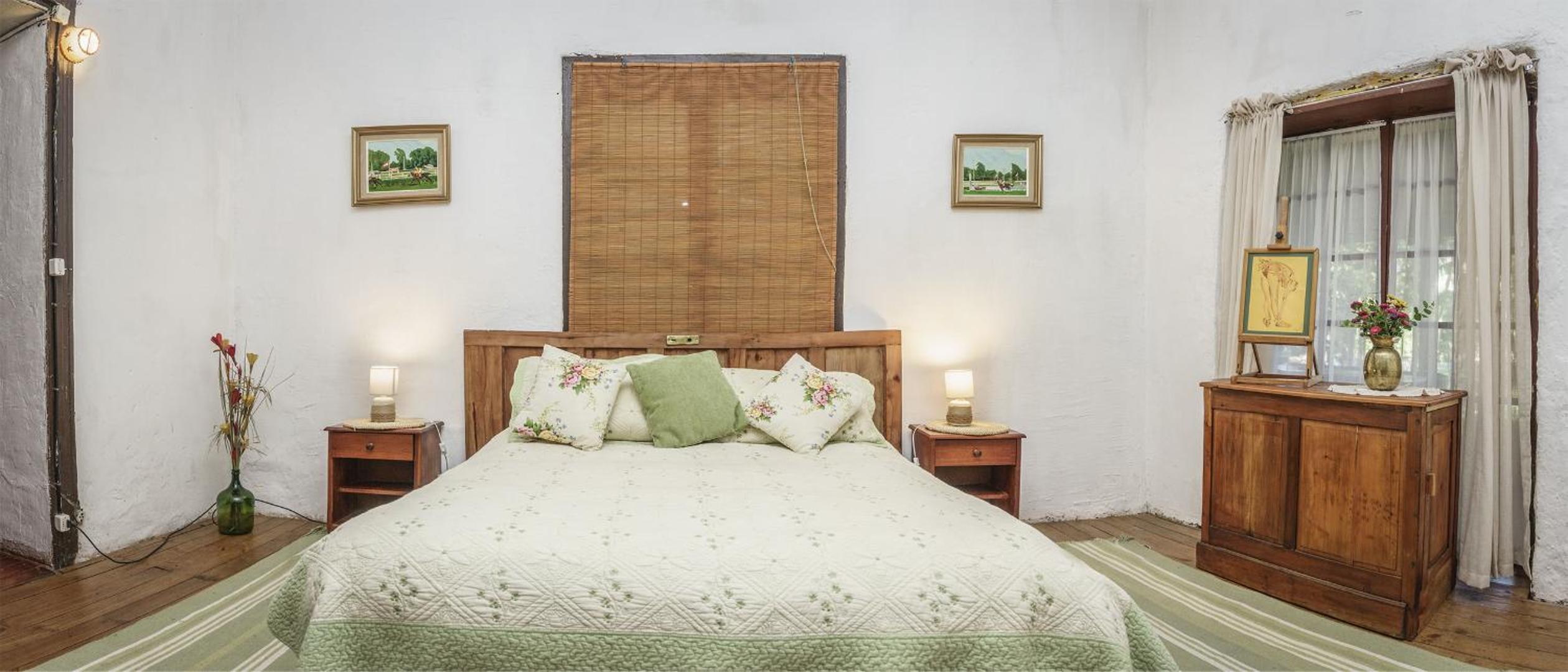 Triple Room with Private External Bathroom photo 1