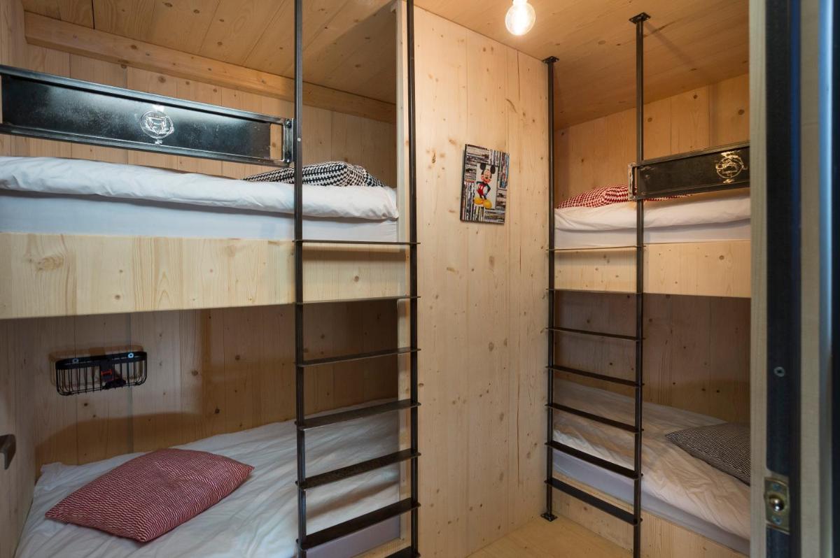 Two-Bedroom House - Photo 4