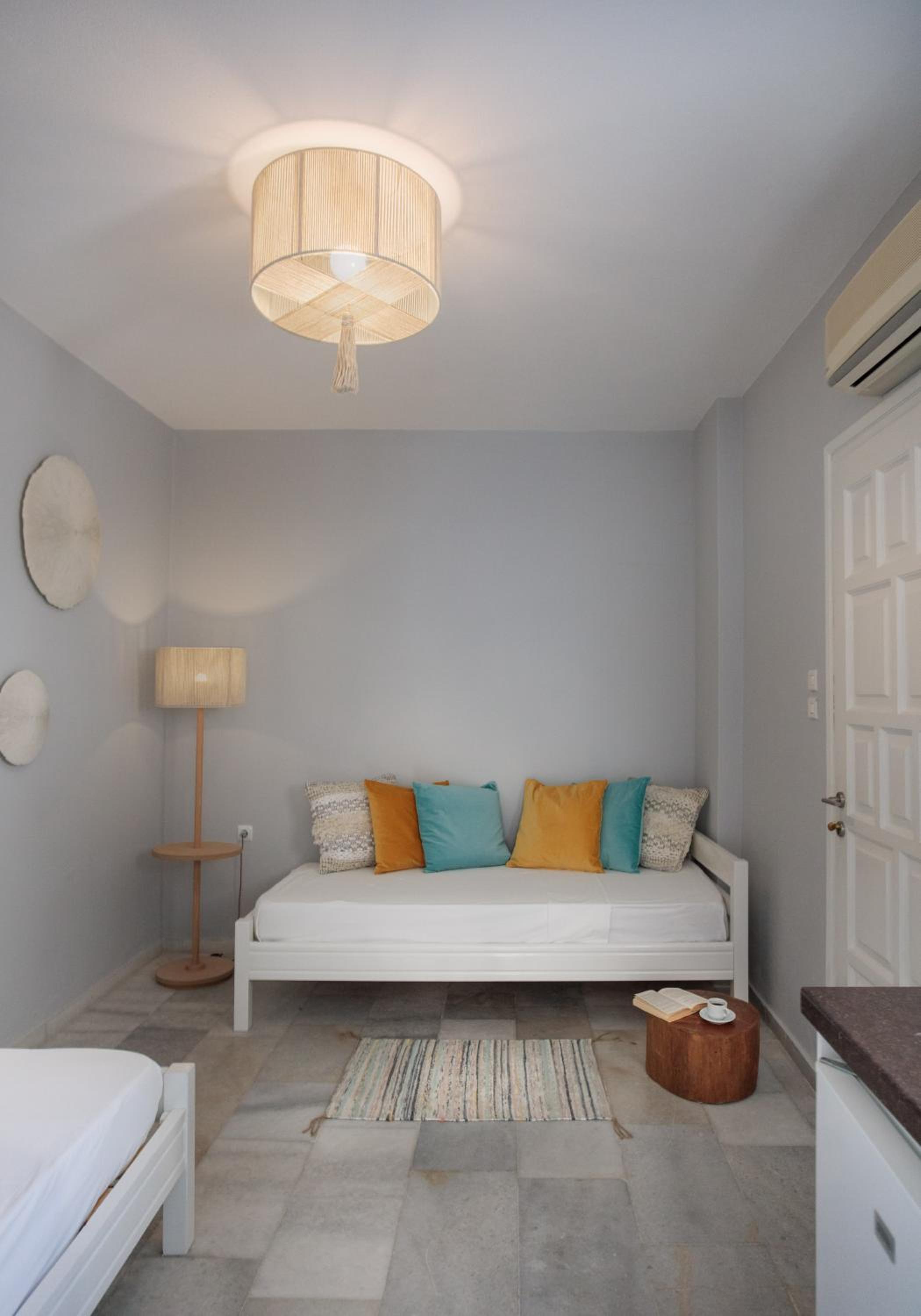 Family Apartment Semi-Basement (4 Adults) - Photo 23