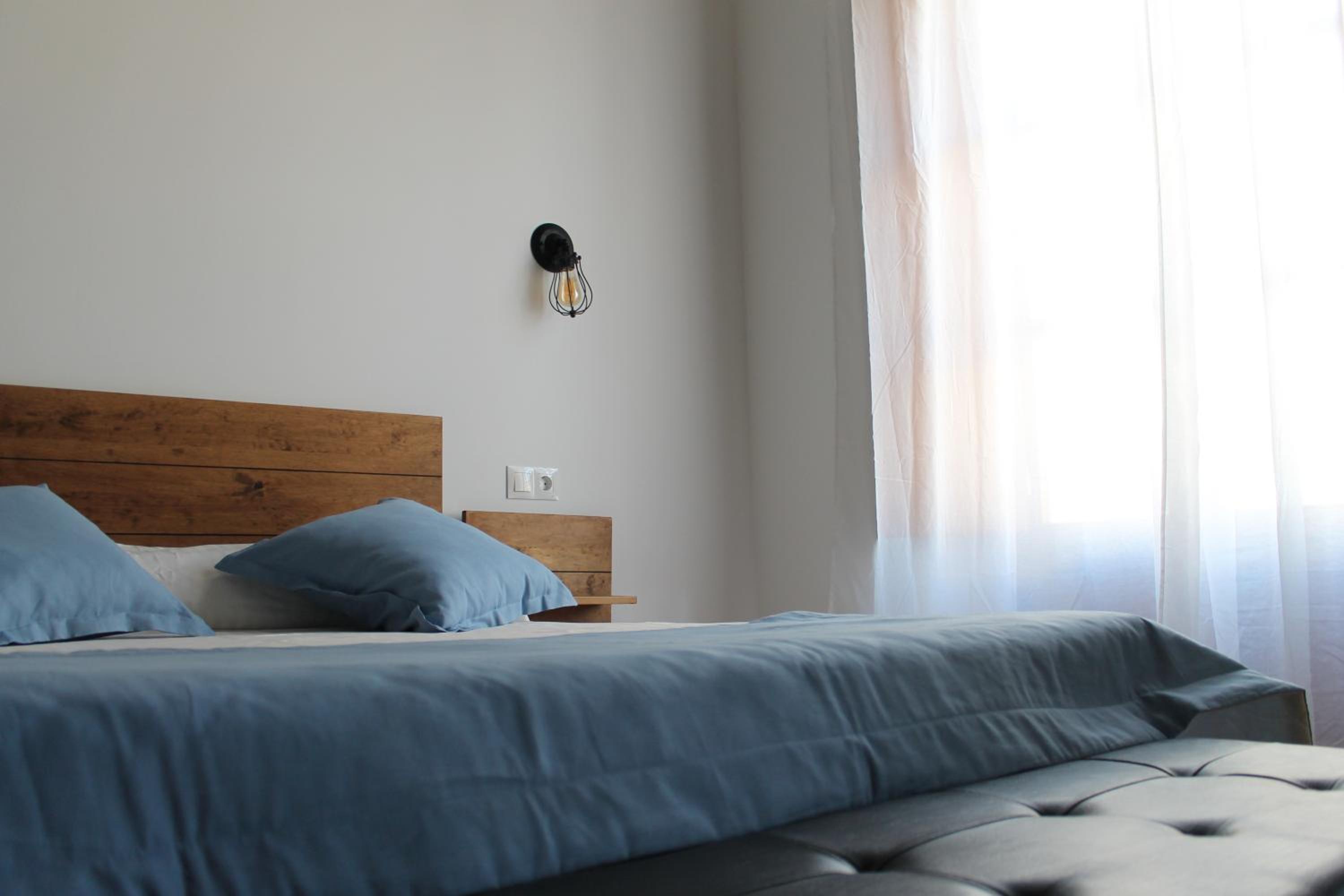 Double Room - Photo 11